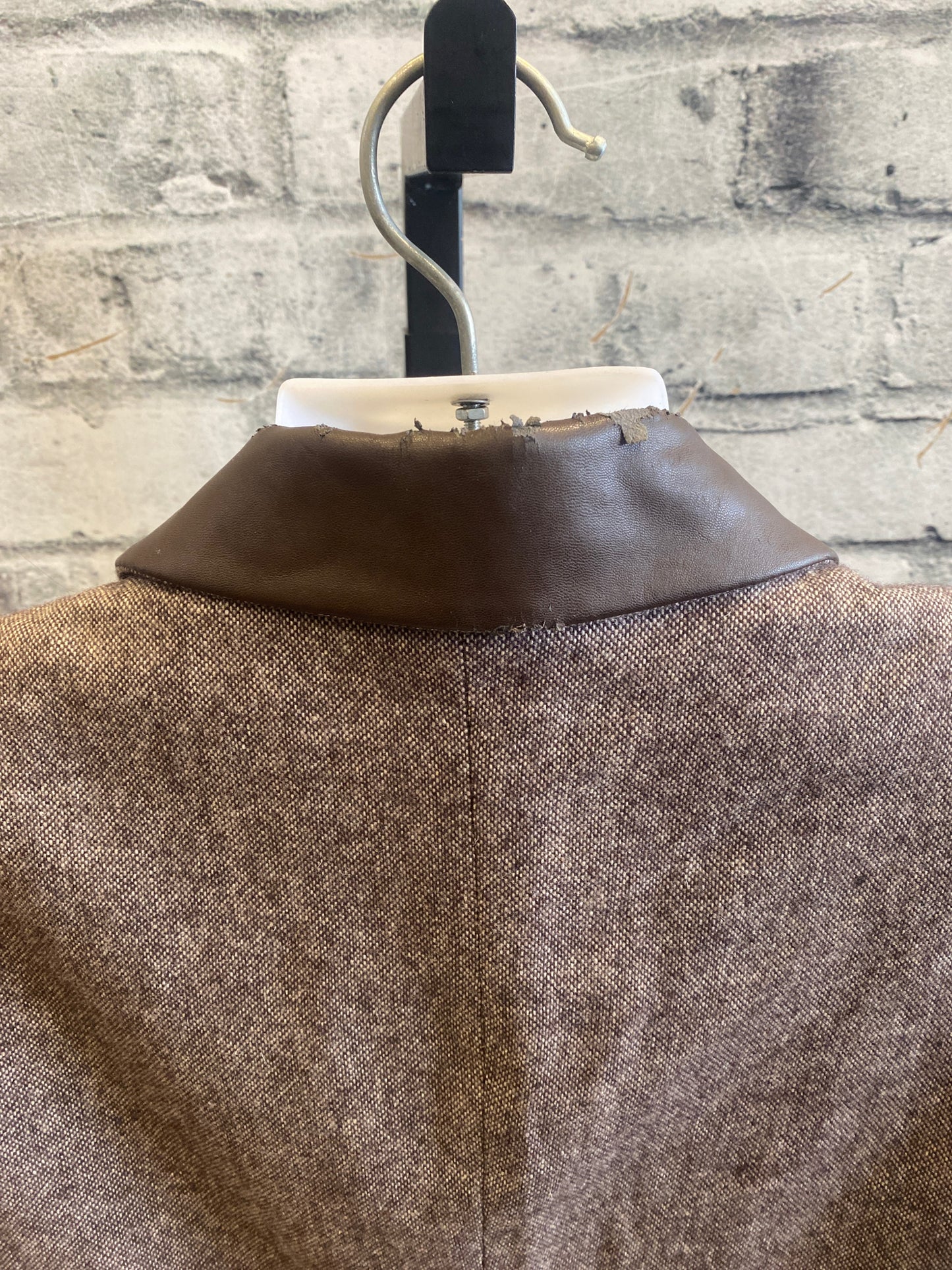 Asmar Hunt Coat Brown S - Damage On Collar
