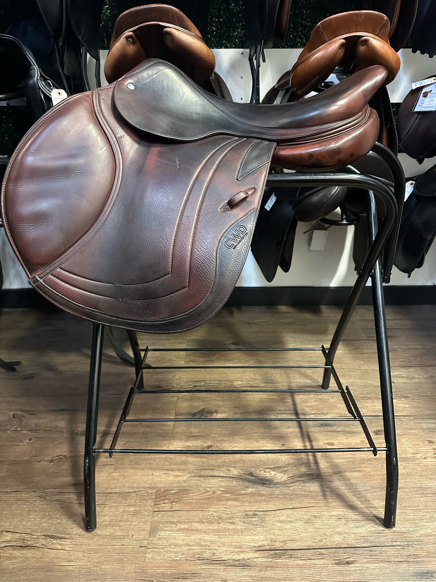 18.5" 2012 CWD CC Saddle SE02 4C Flap