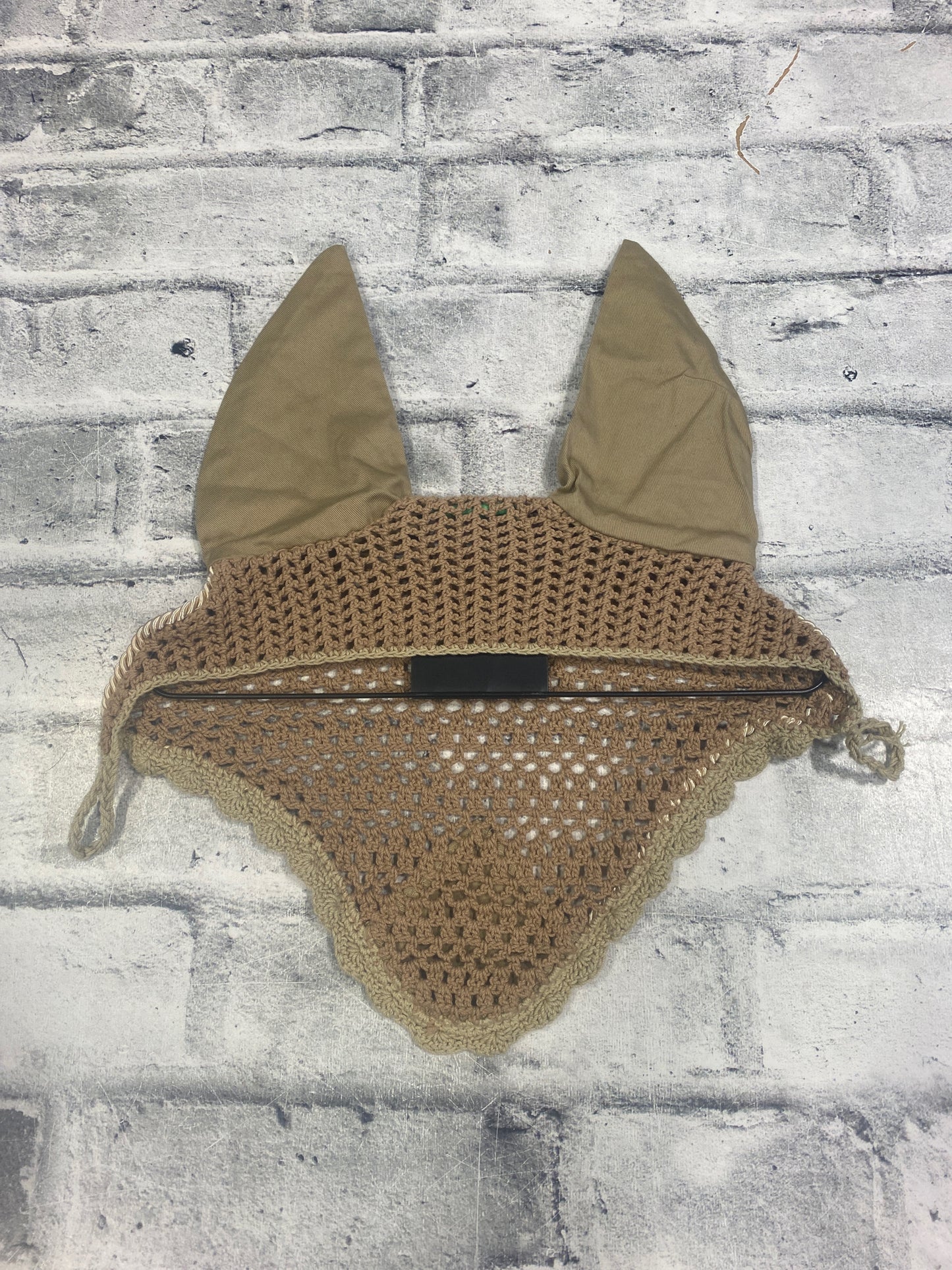 BR Fly Bonnet Gold H