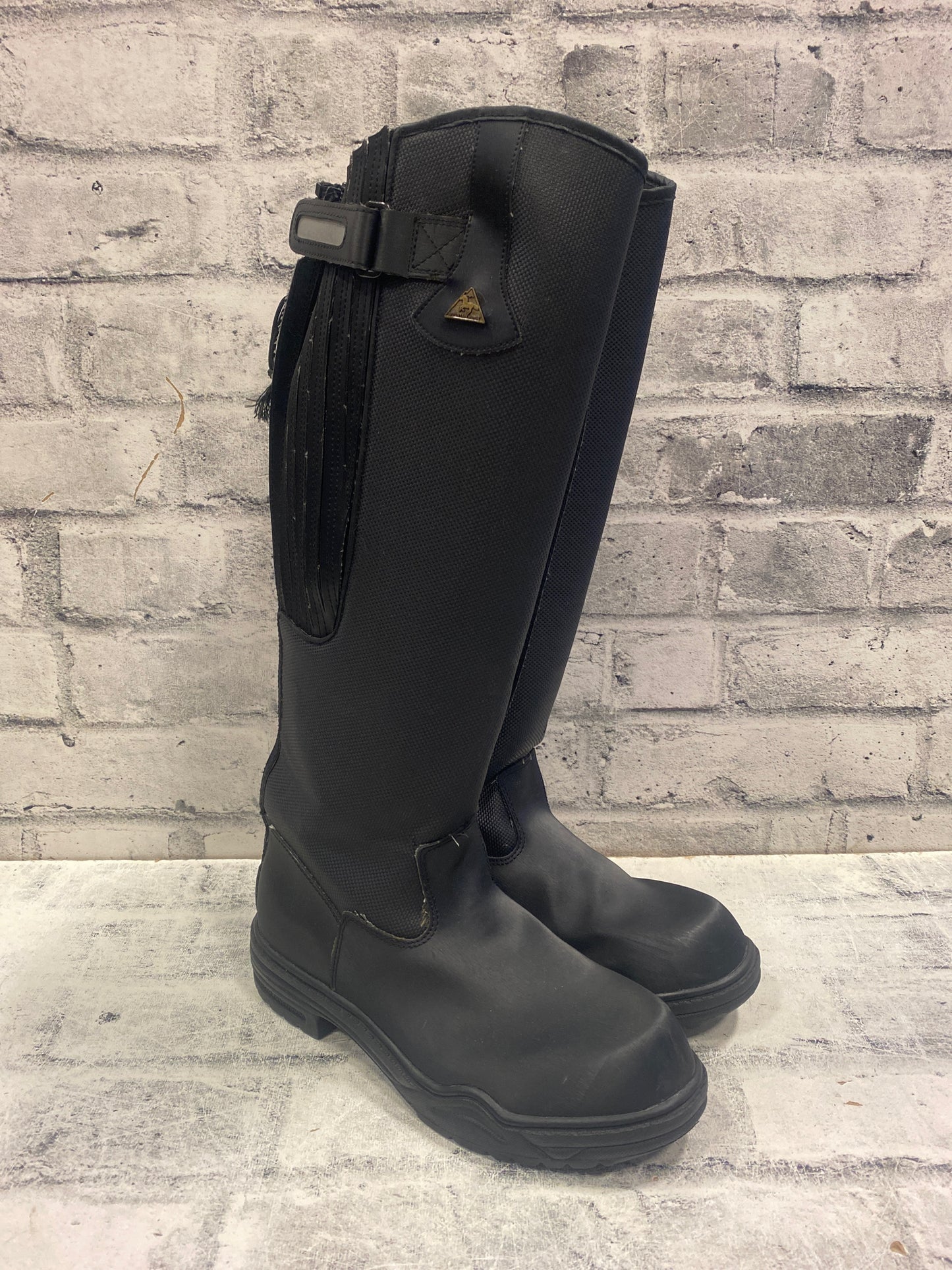 Mountain Horse Rimfrost Rider 10W