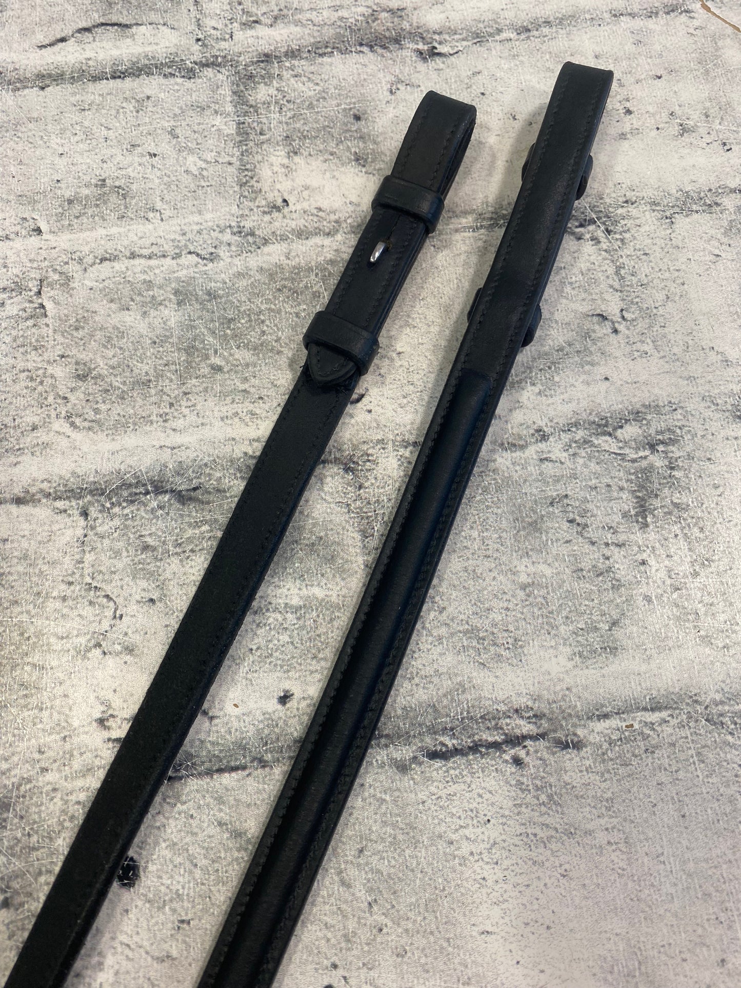 Dressage Bridle w/Crank Noseband w/Reins Black F