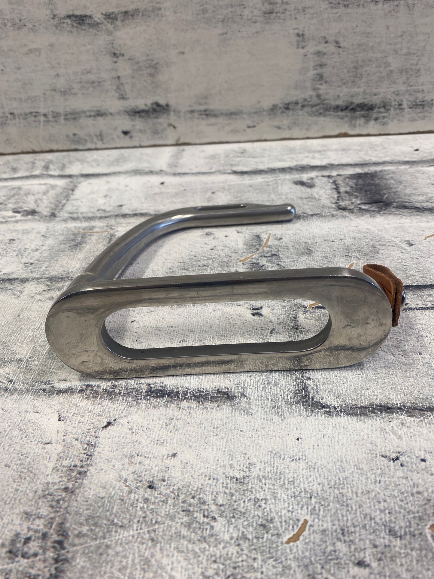 4.5" Cottage Craft Safety Stirrups