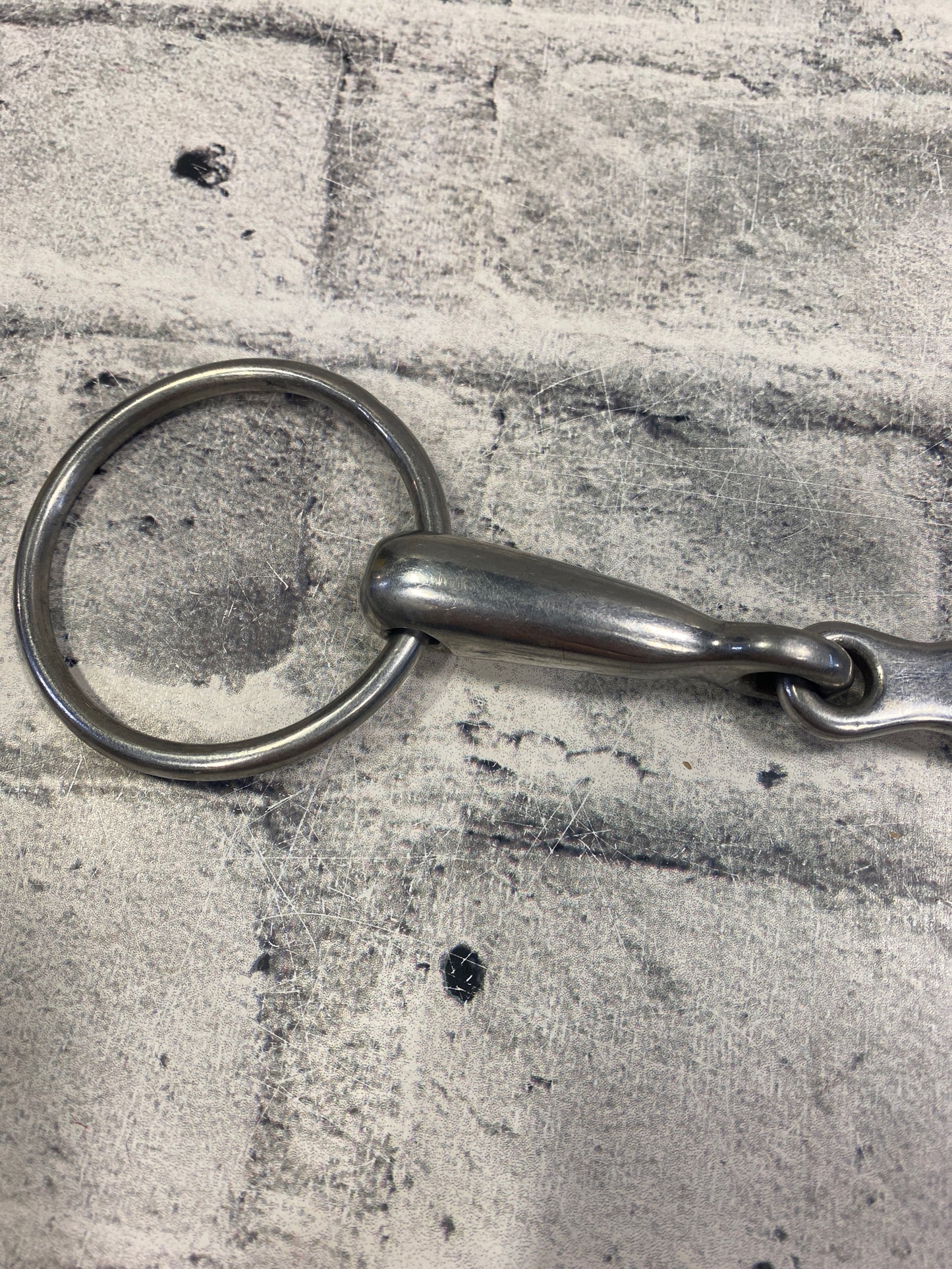 6" Loose Ring w/ French Link