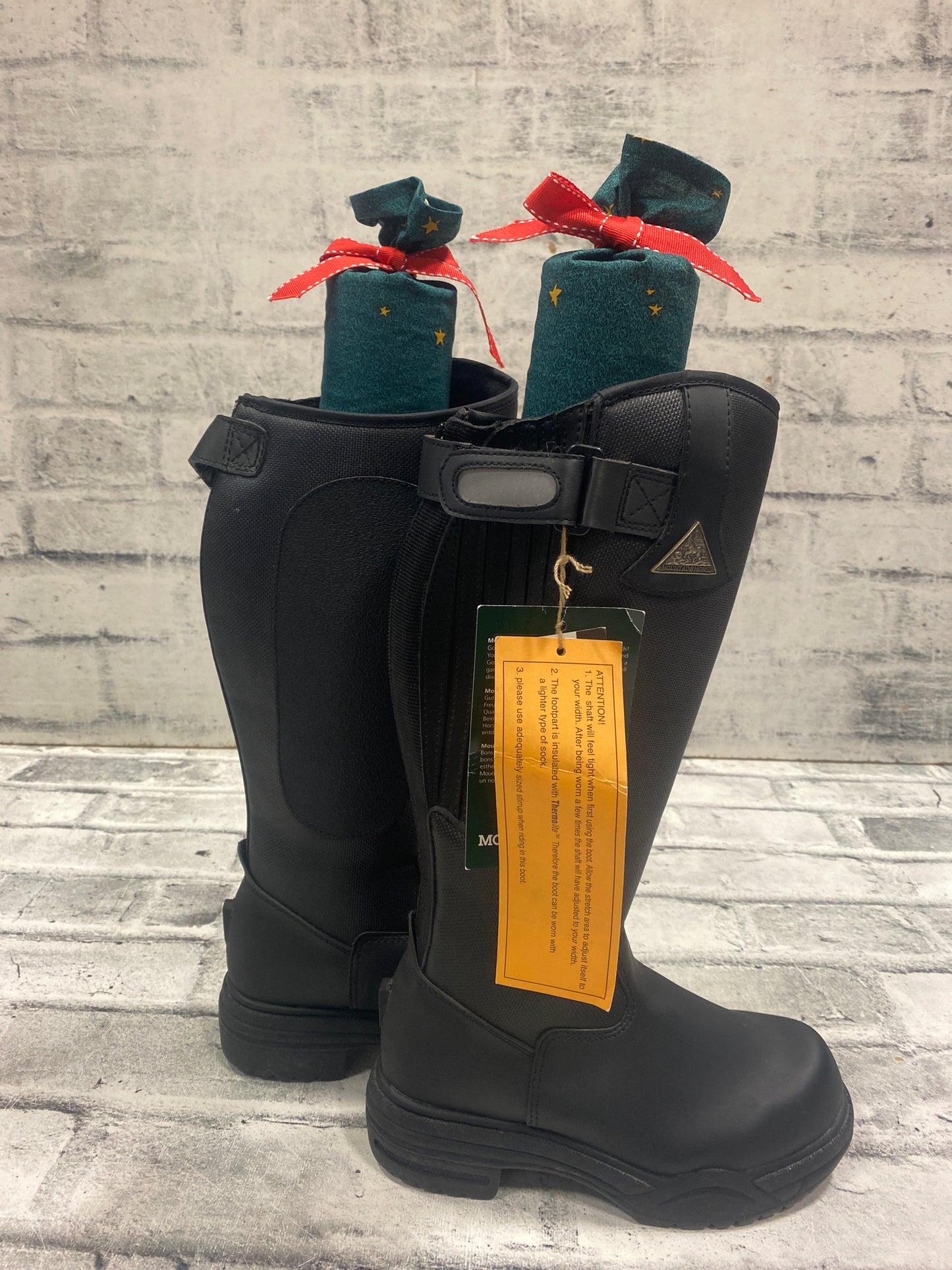 Klip Klop Kreations Childrens Boot Buddy - Green w/ Yellow Stars + Red & White