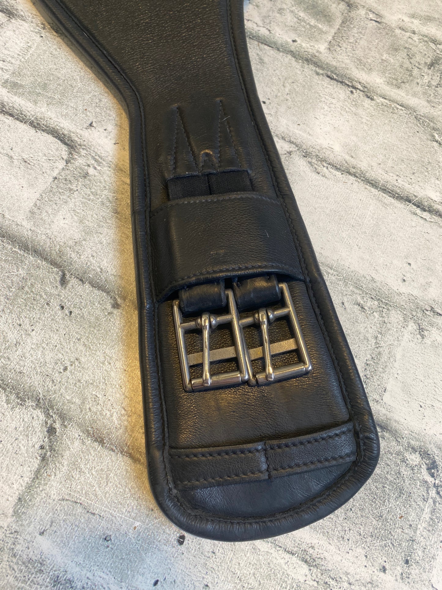 28" Otto Schumacher Dressage Girth