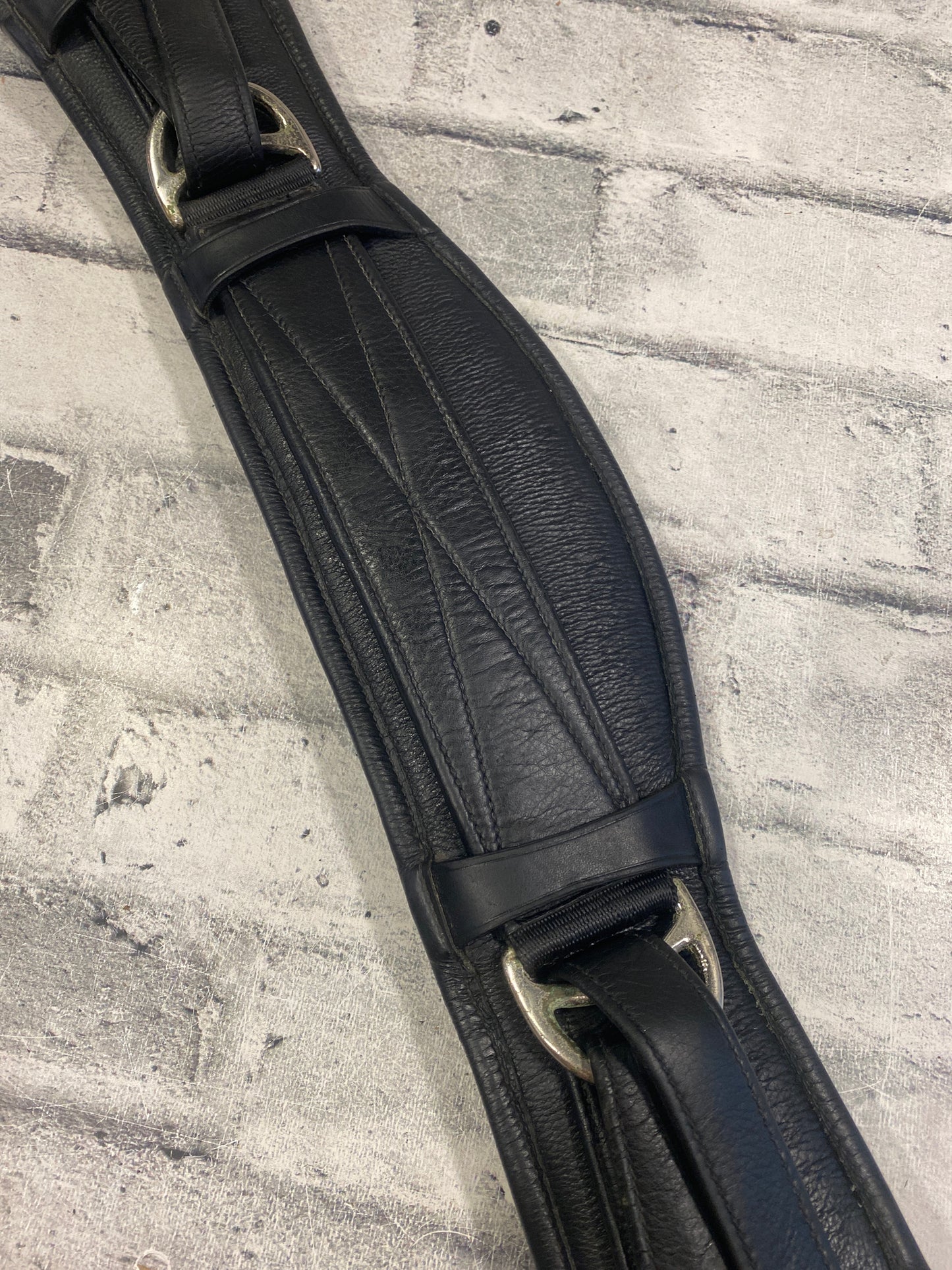 28" Nunn Finer Piaffe Dressage Girth Black