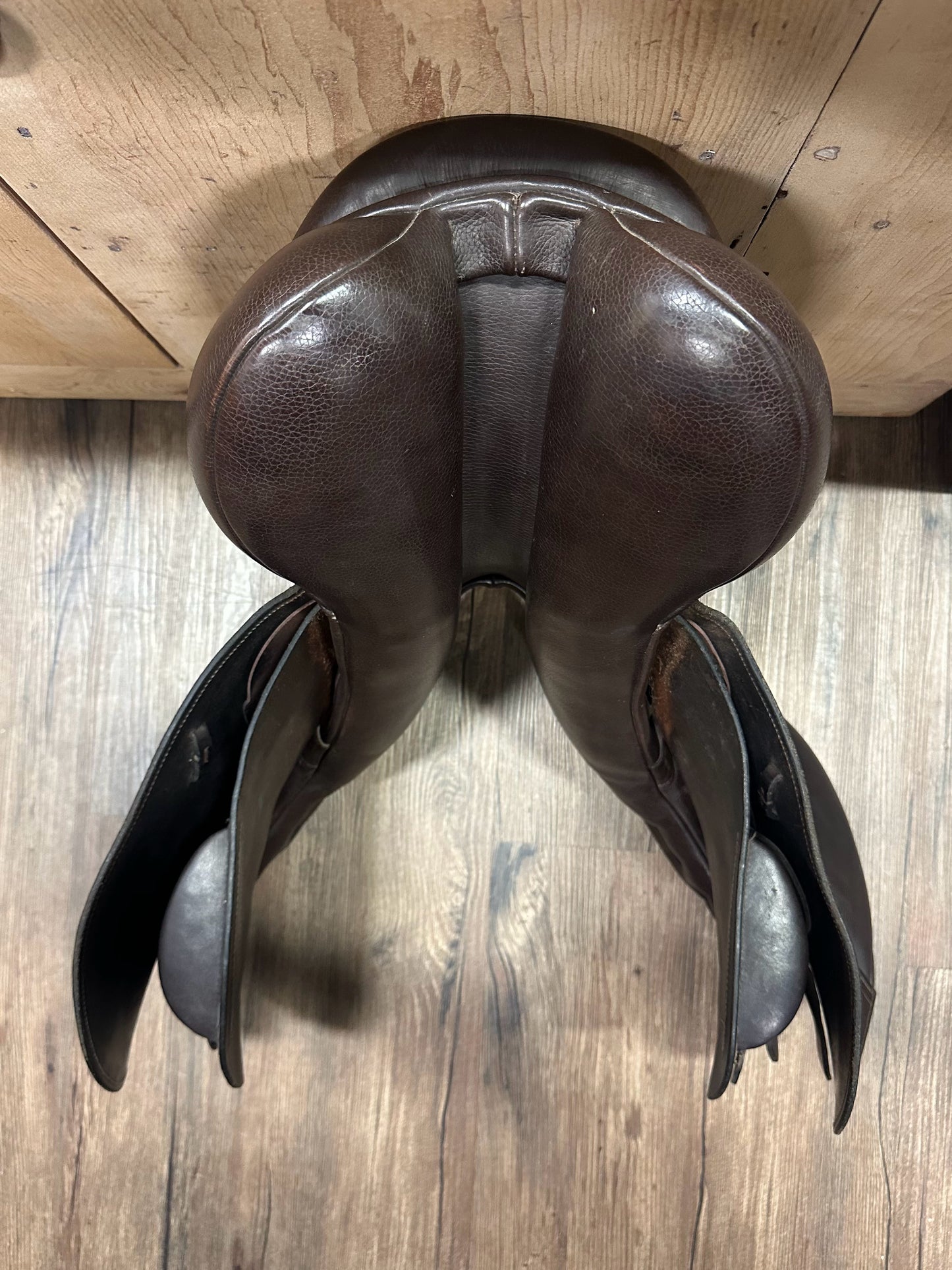 17" 2012 County Sensation Saddle