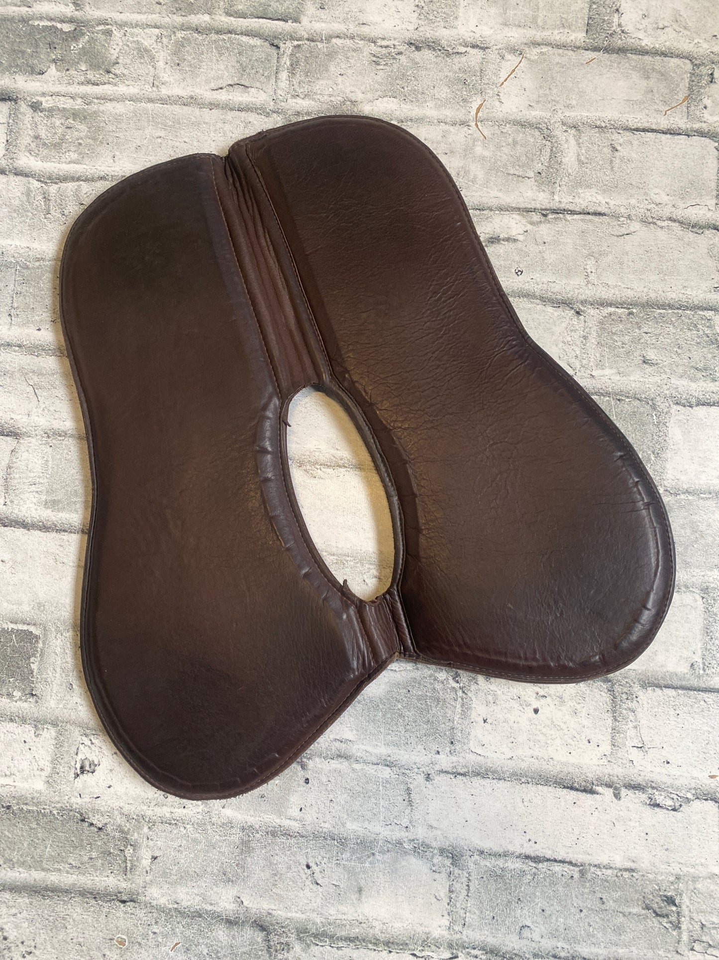 Tad Coffin Leather Half Pad w/Wither Relief