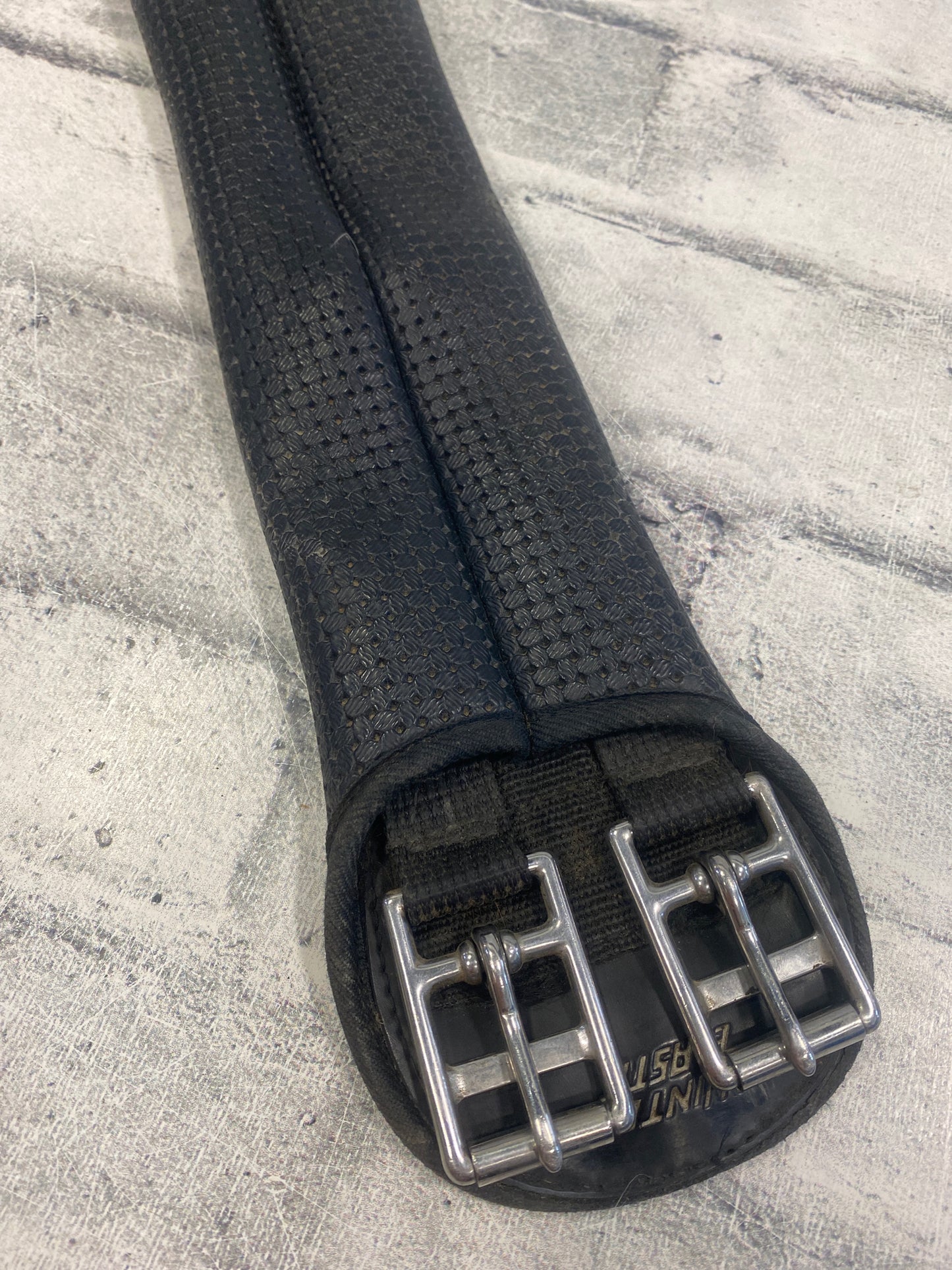 34" Wintec Dressage Girth