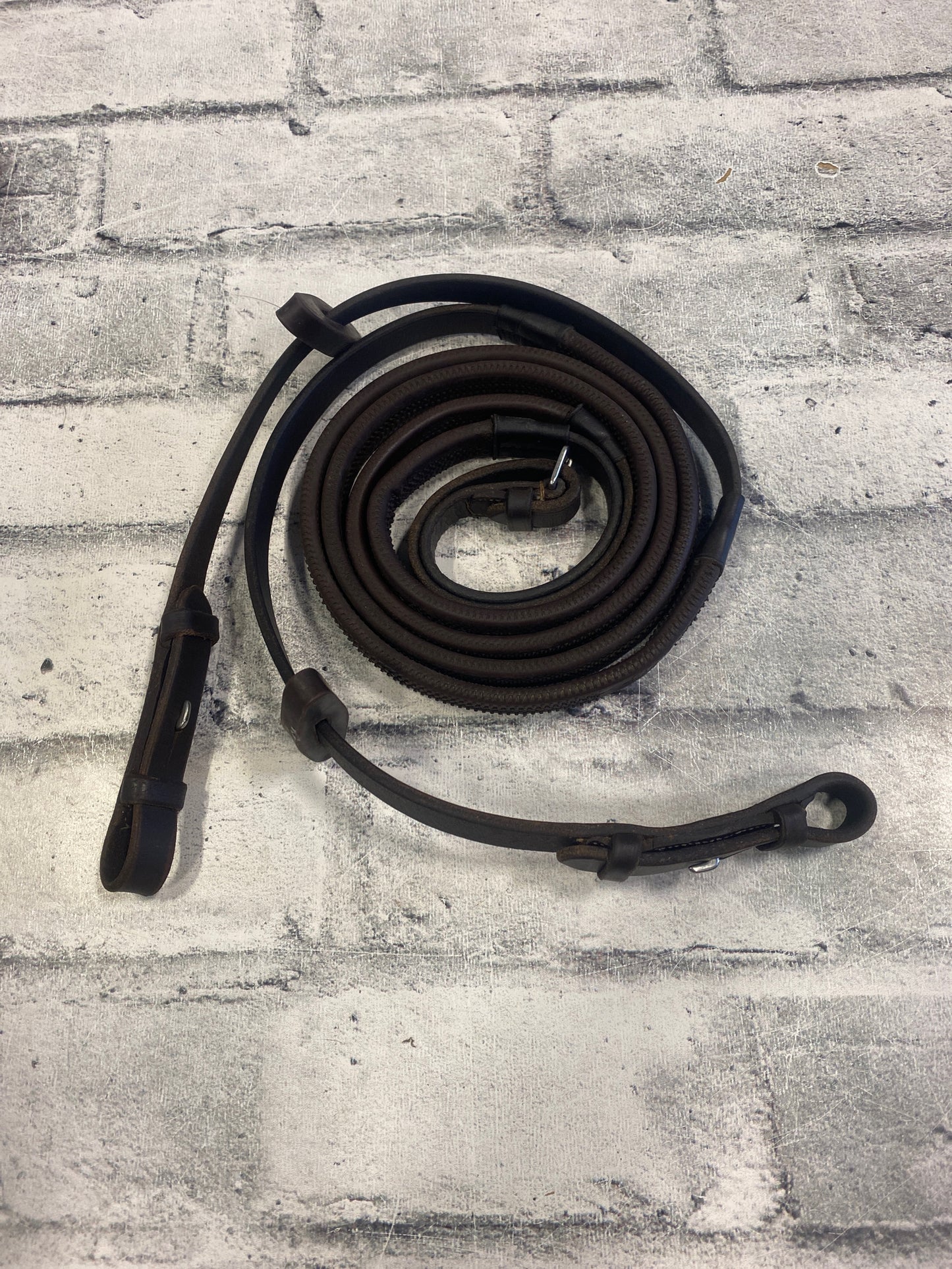 Kris Rubber Reins Brown