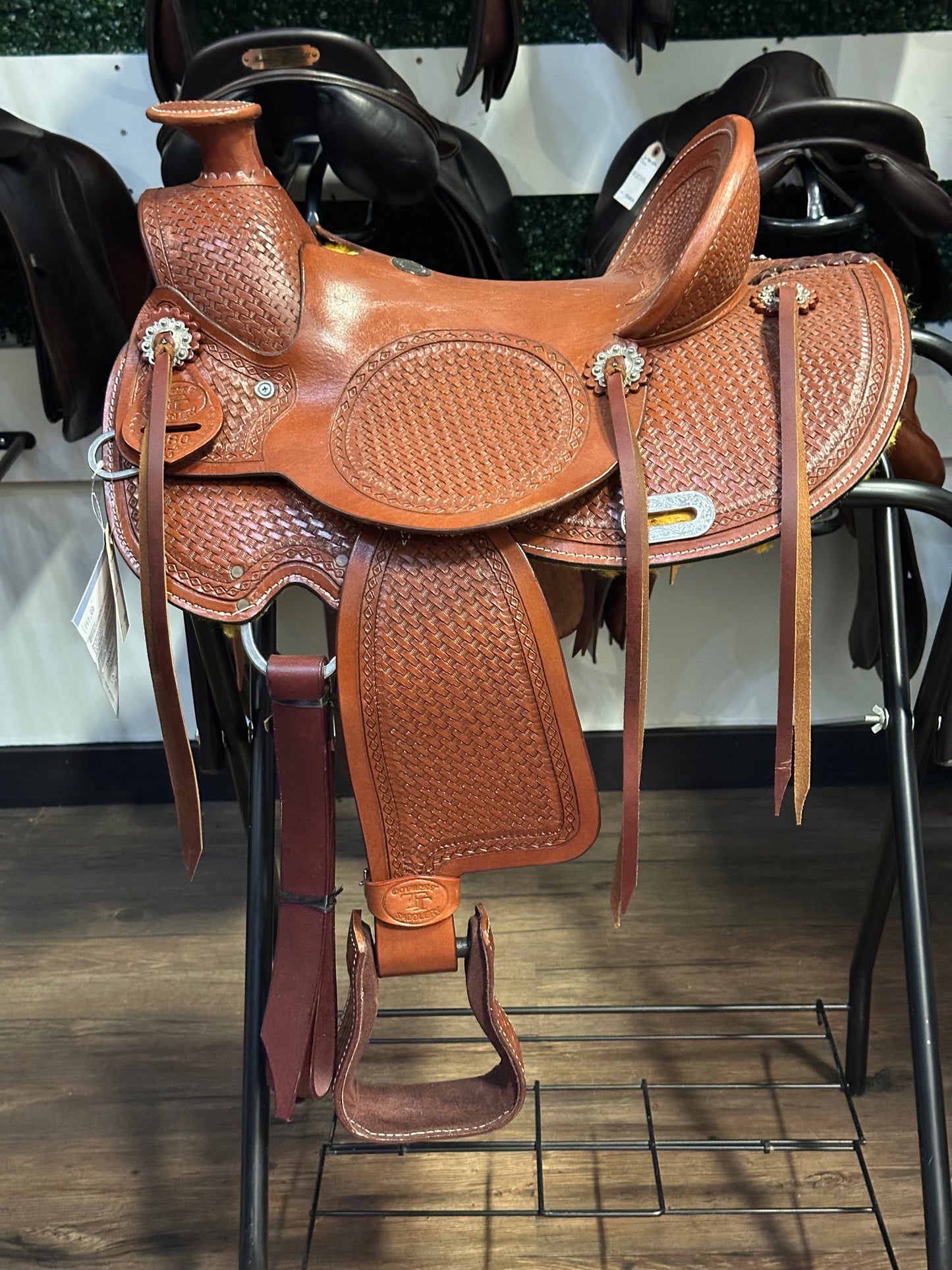 13" Double T Laramie Wade Saddle - 7" Gullet
