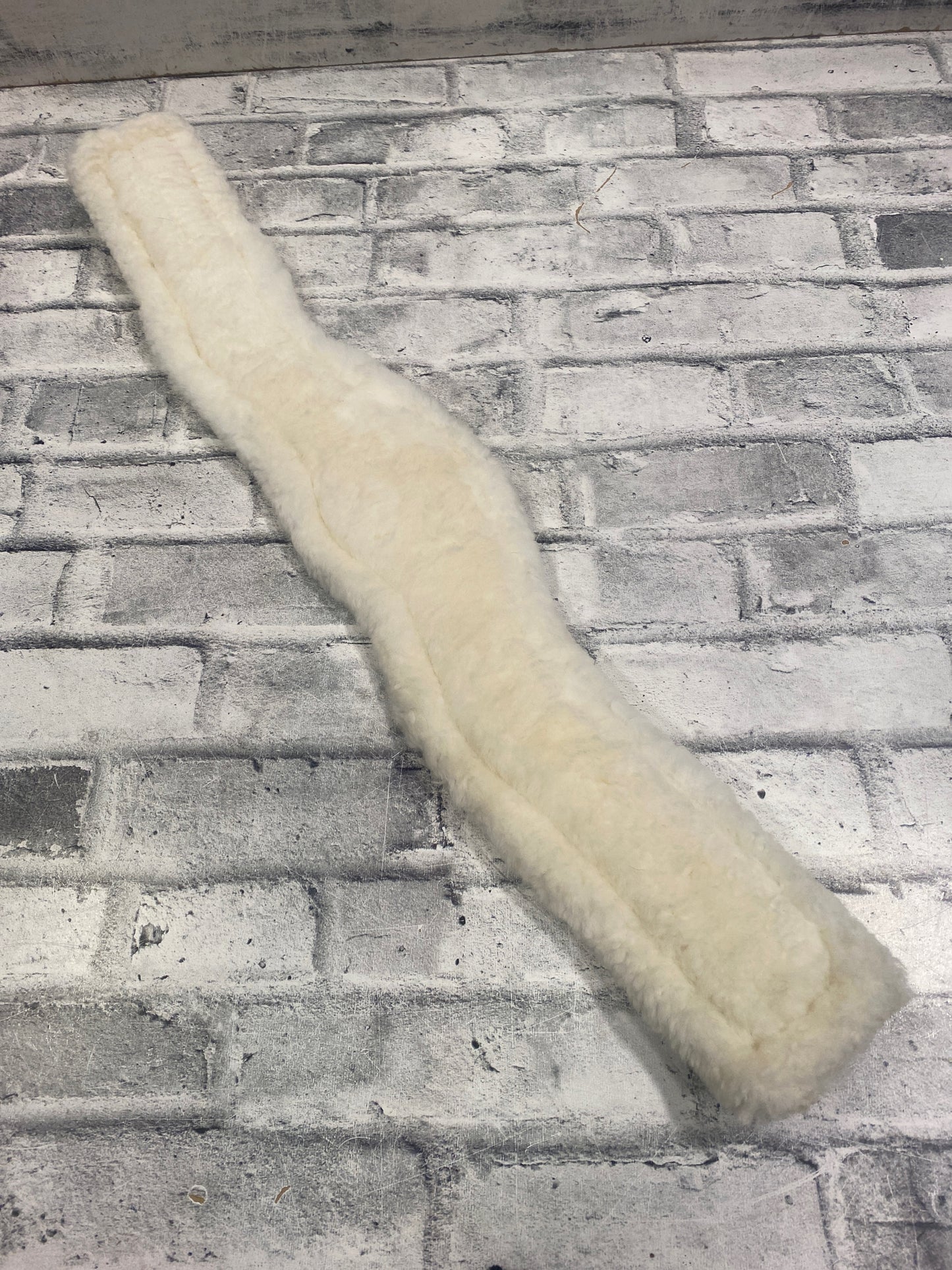 Santa Cruz Sheepskin Girth Liner