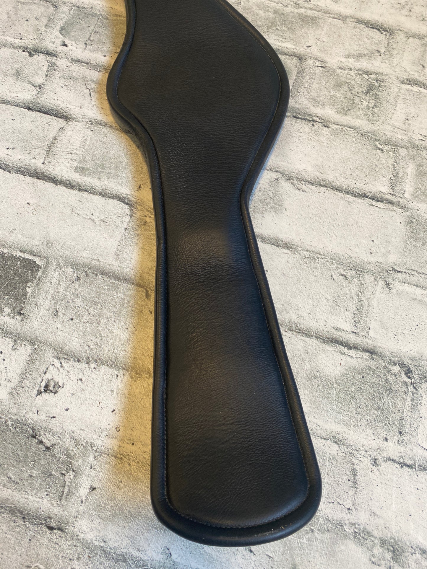 28" Otto Schumacher Dressage Girth