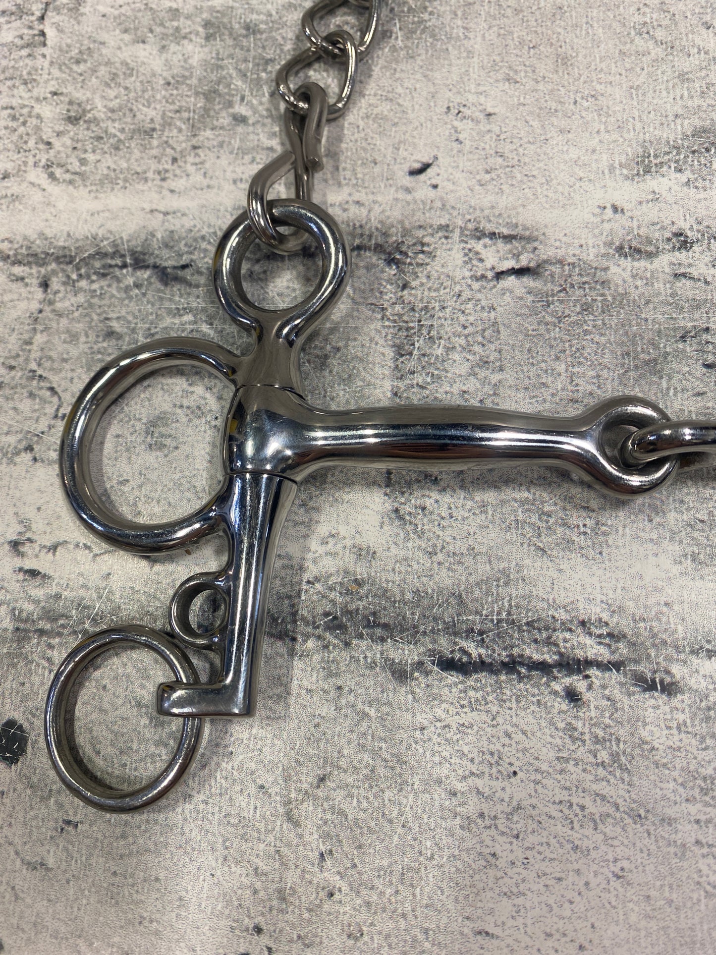 5" Pellham w/ Chain