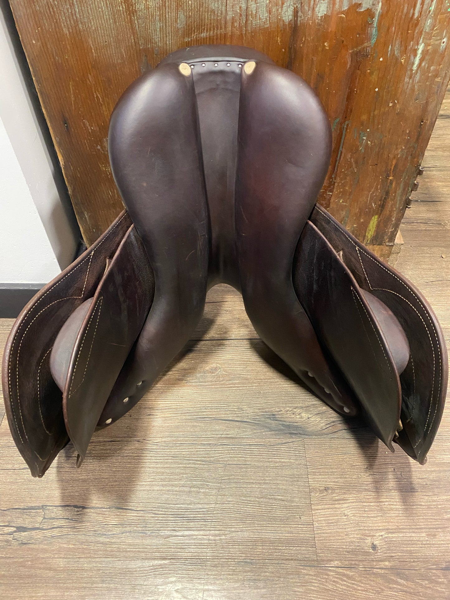 17" 2018 Antares CC Saddle (N (4")