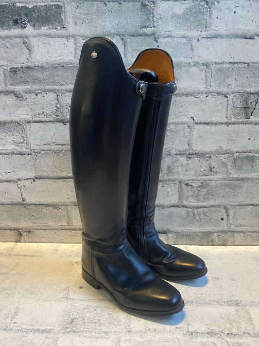 Konig Dressage Boot H18" C13.5" 7.5