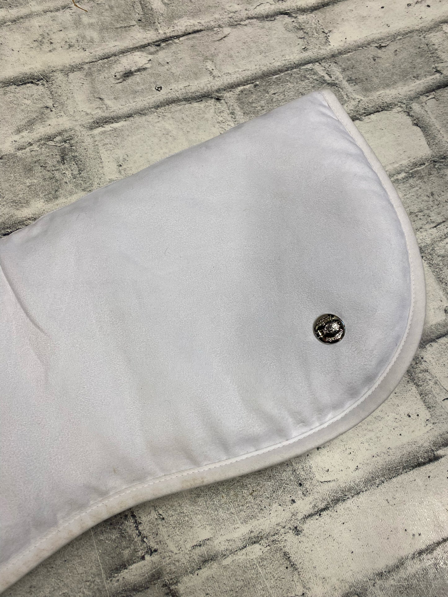 Ogilvy Half Pad White