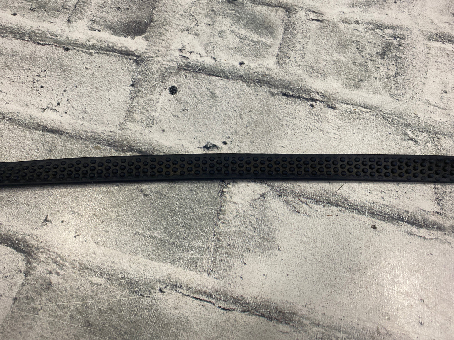 Rubber Barrel Reins Purple/Black