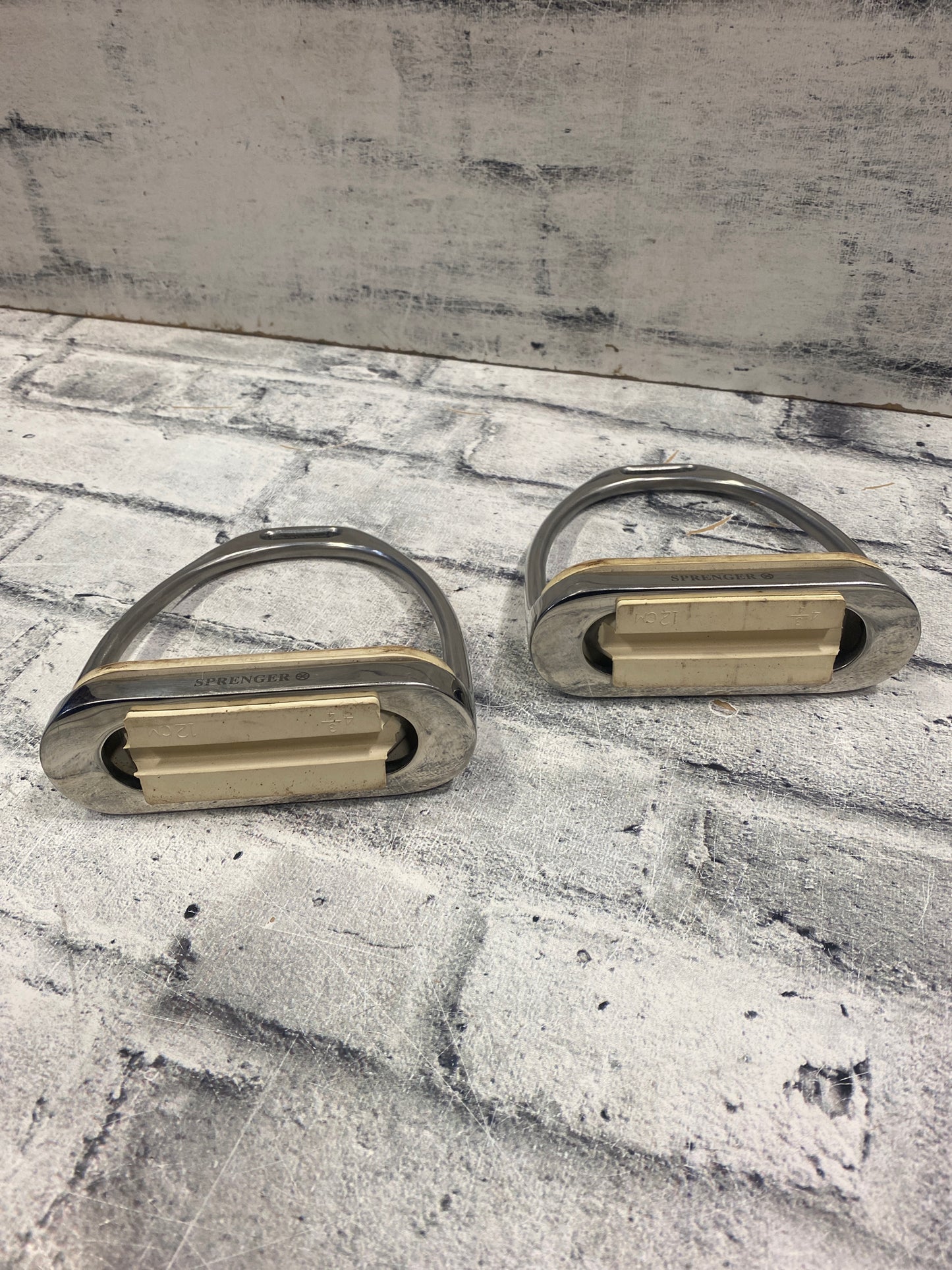 4.75" Sprenger Stirrup Irons