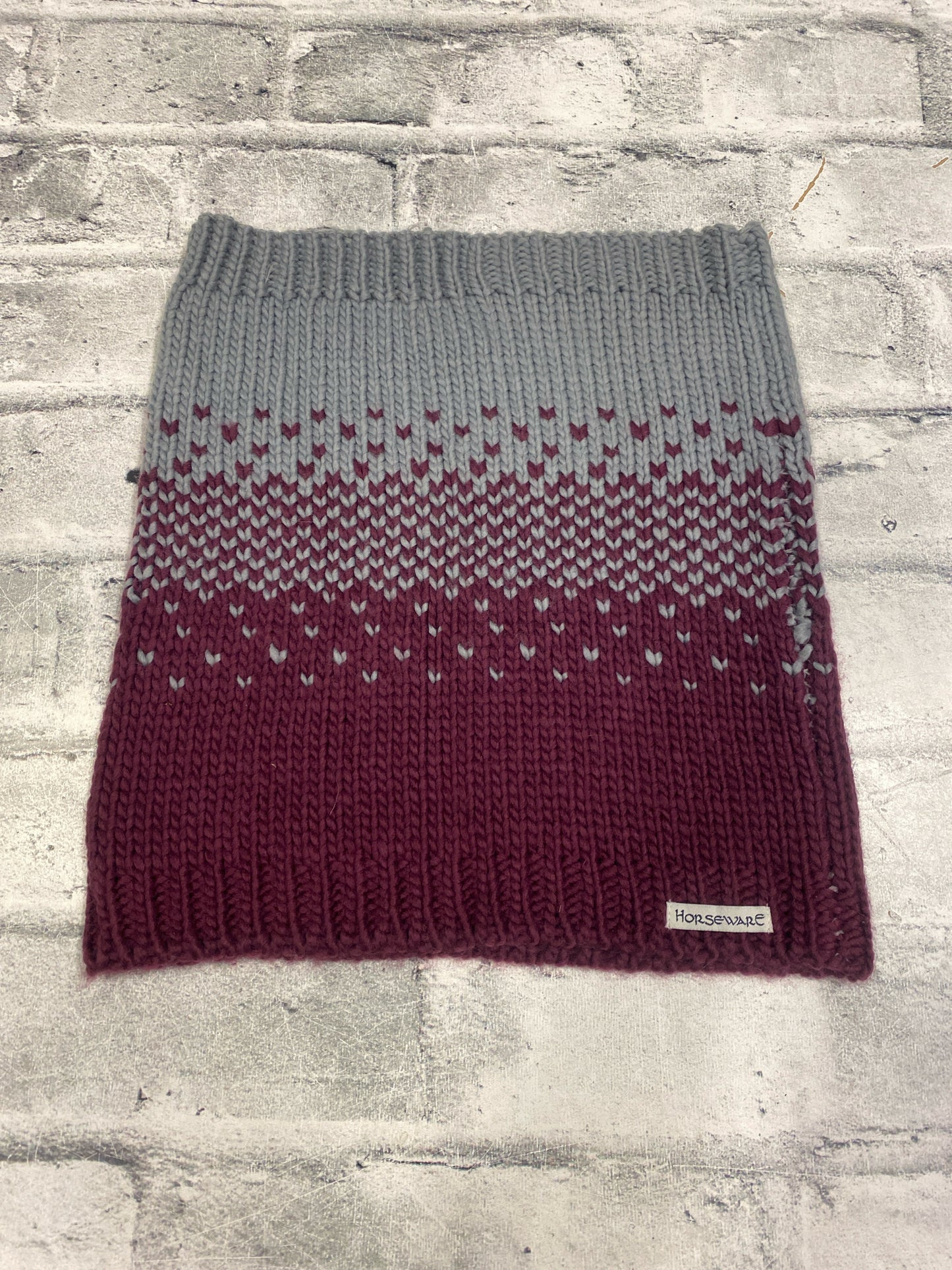 Horsewear Knit Neck Gator Grey & Burgundy