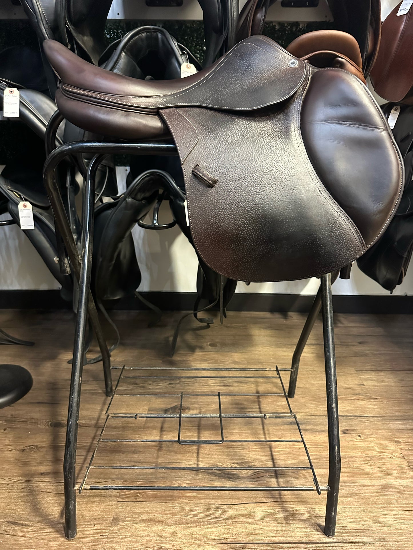 17.5" 2022 CWD CC Saddle SE02 2L Flap