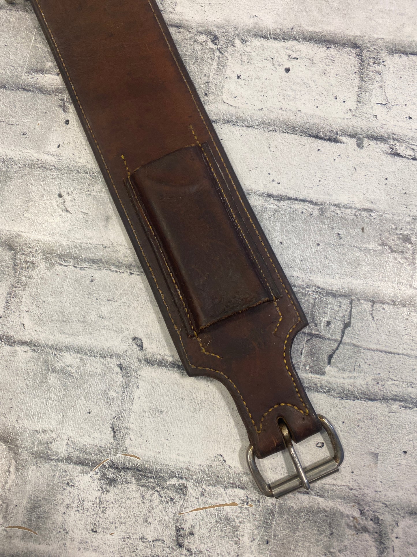 Leather Back Cinch