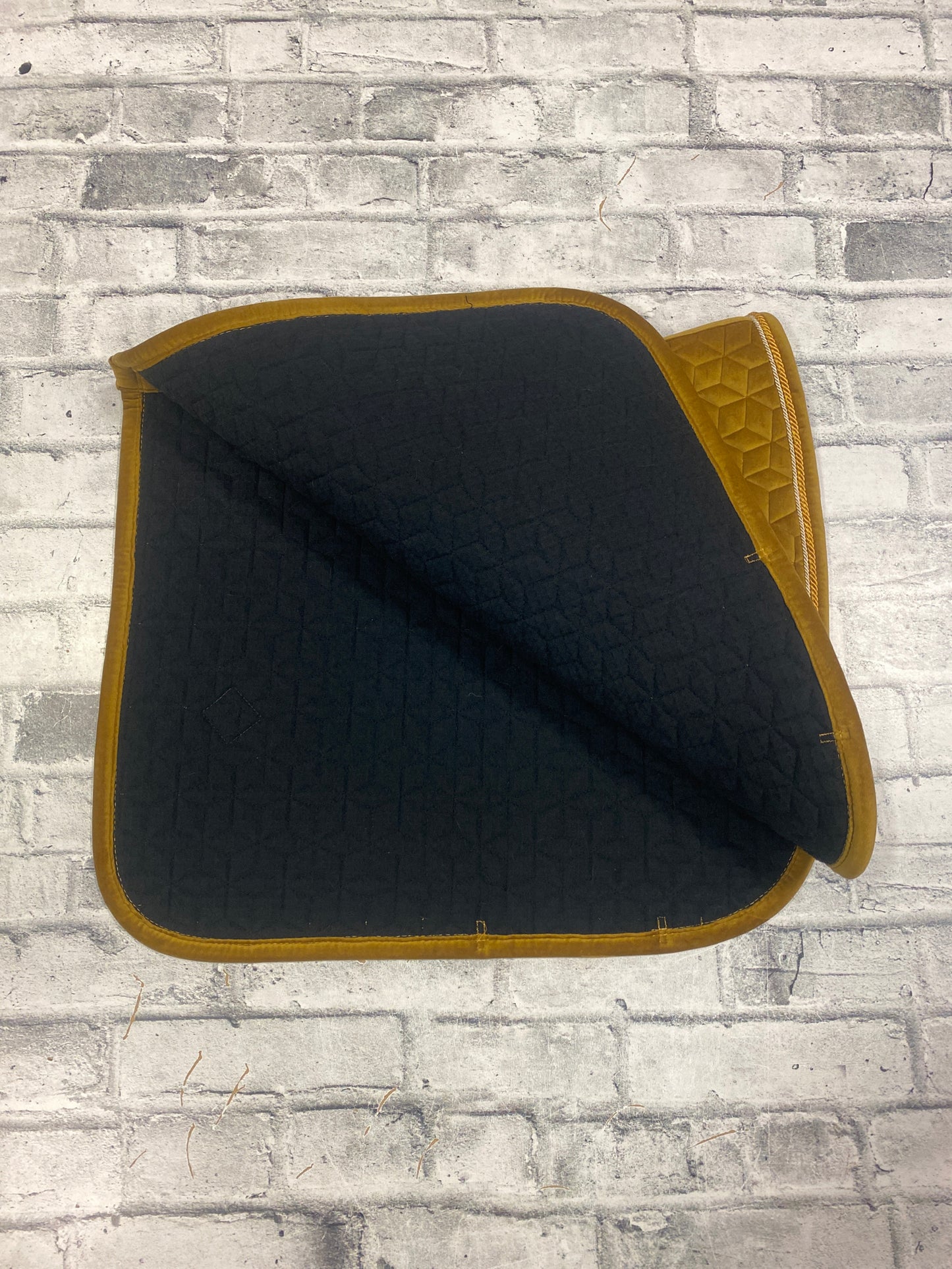Kentucky Velvet Dressage Pad Mustard F