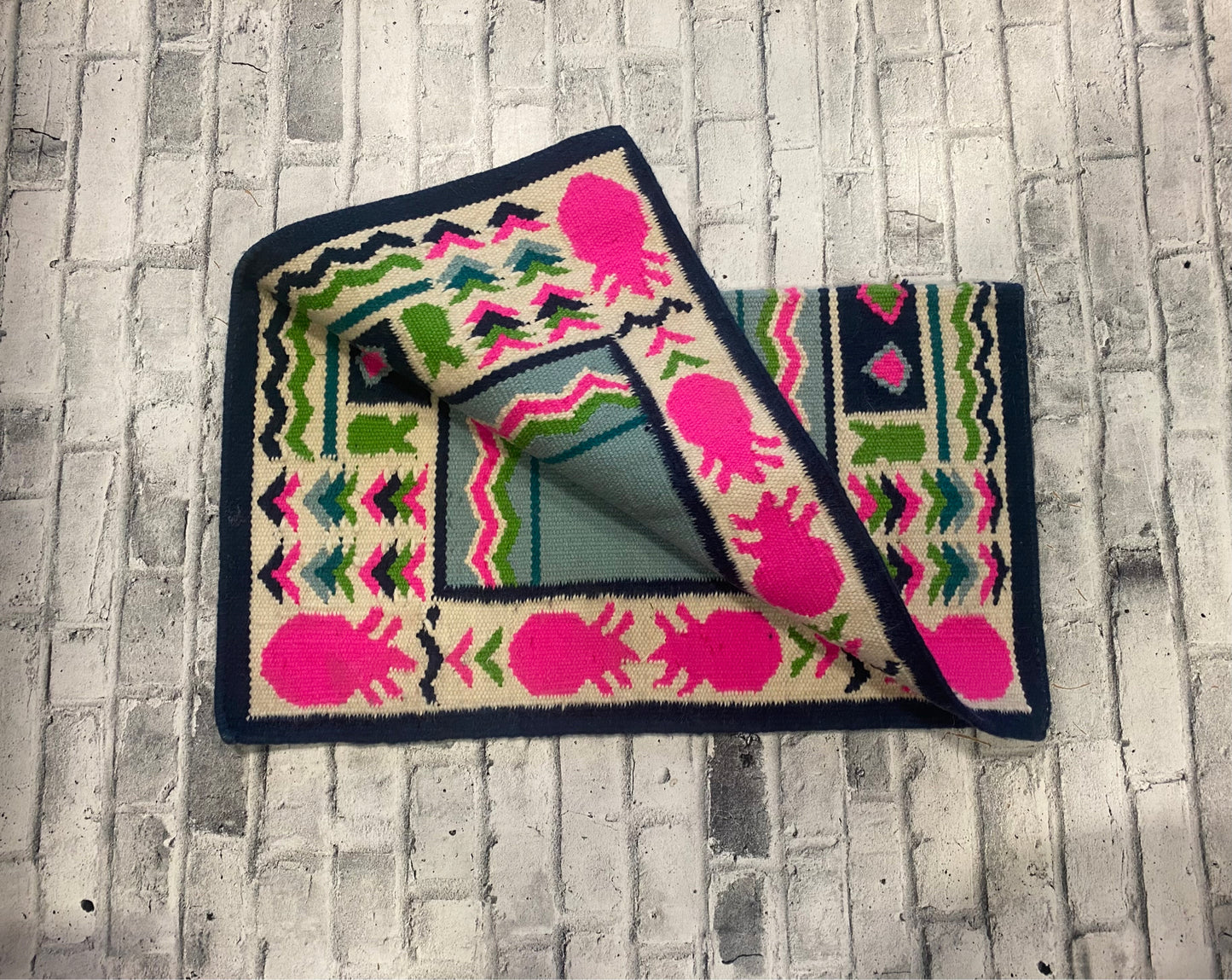 KD Saddle Blanket Navy/Pink 34 x 40