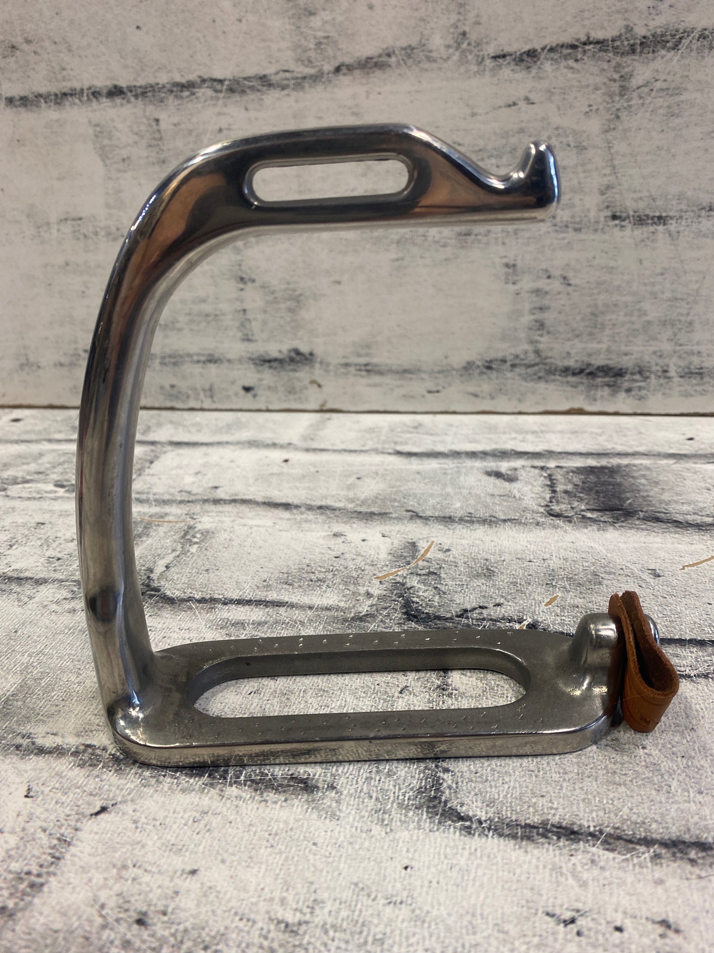 4.5" Cottage Craft Safety Stirrups