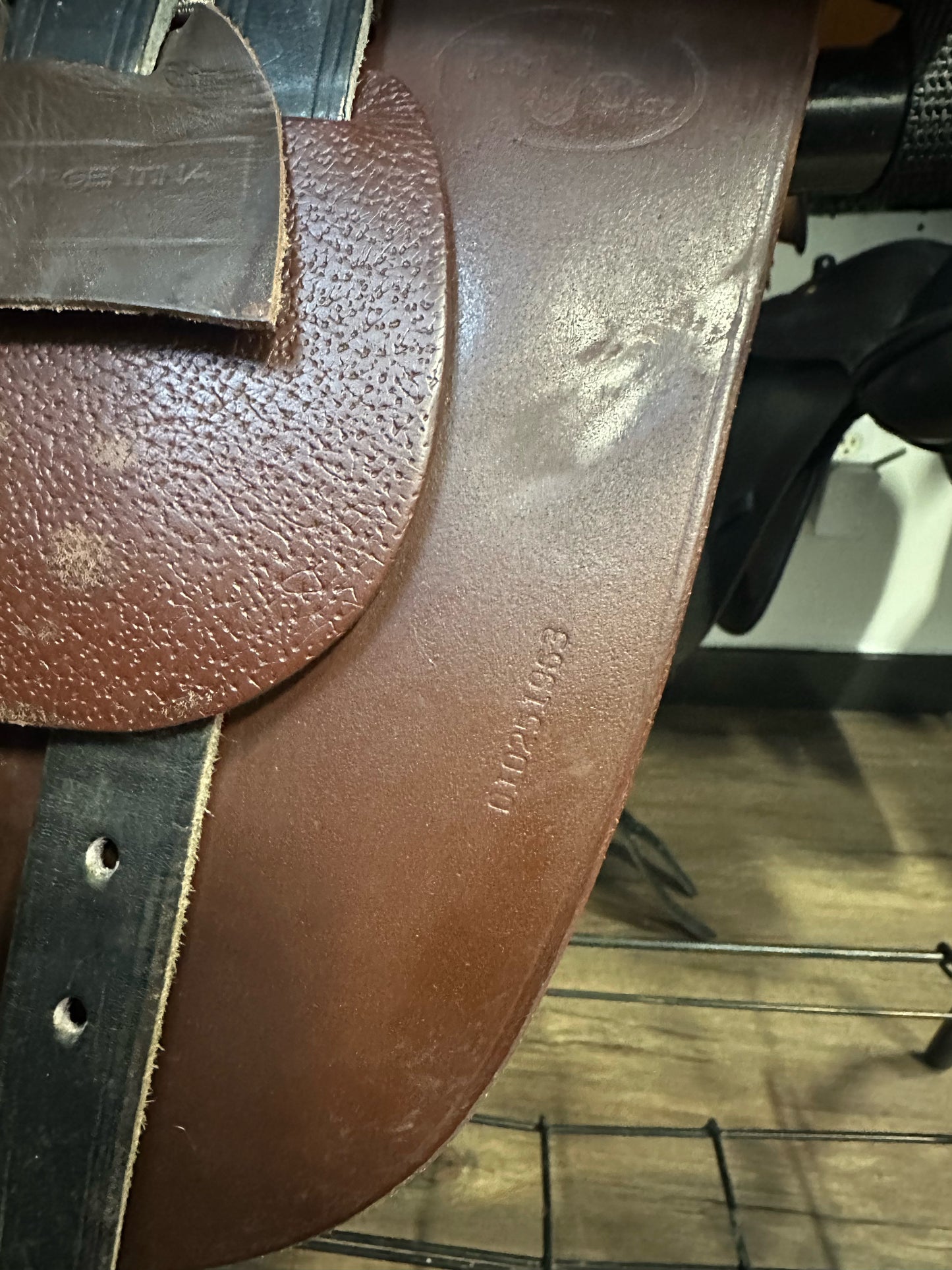 17" Collegiate CC Saddle