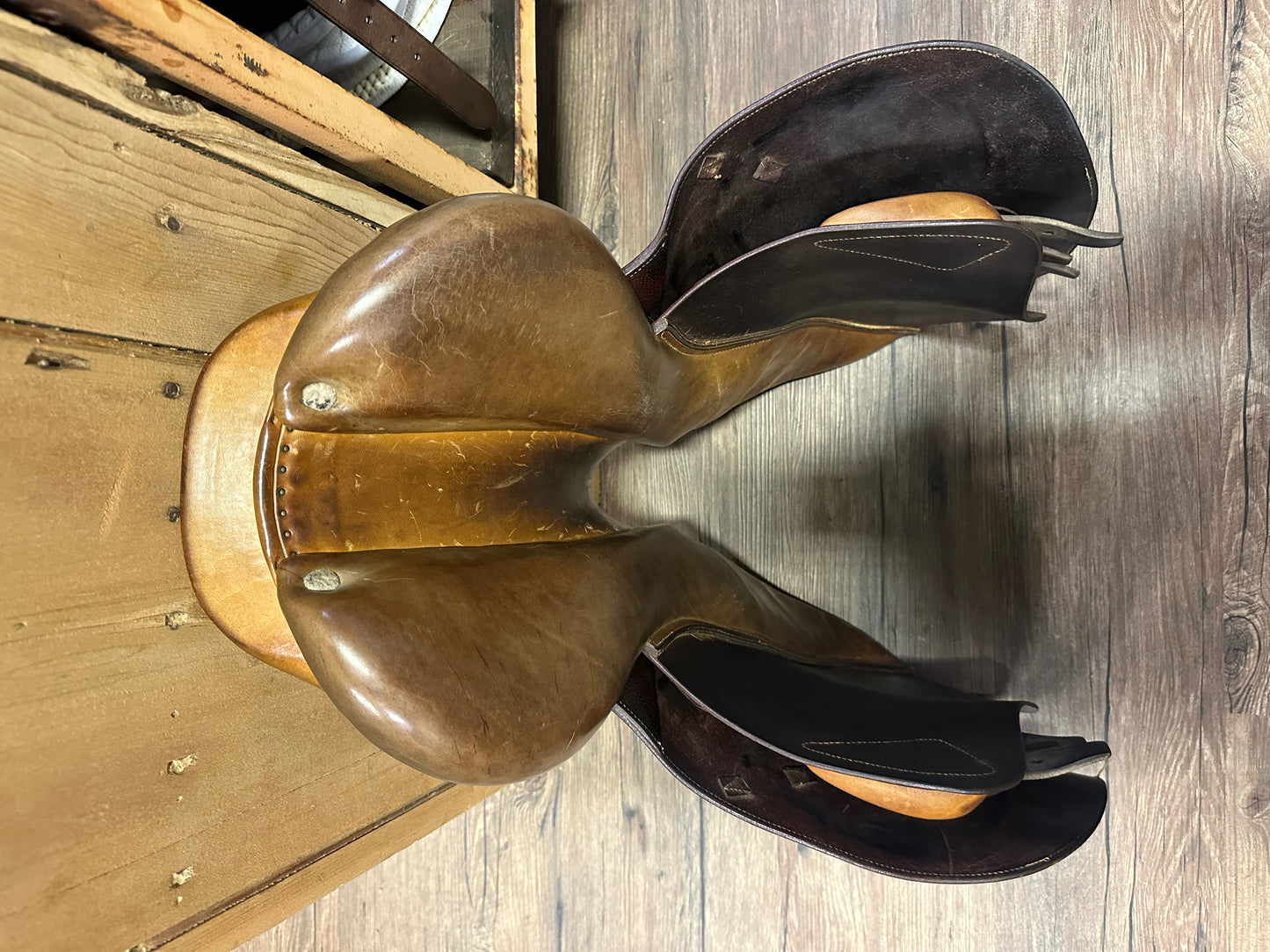 16.5" 2012 CWD CC Saddle SE01 2L Flap