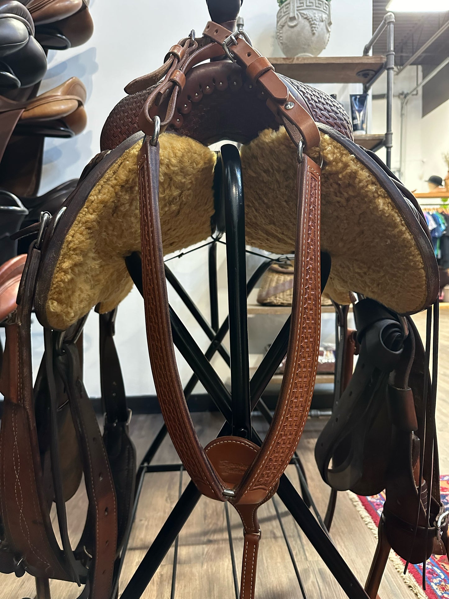 16" Experience Leather Ranch Cutting Saddle + Breast Collar