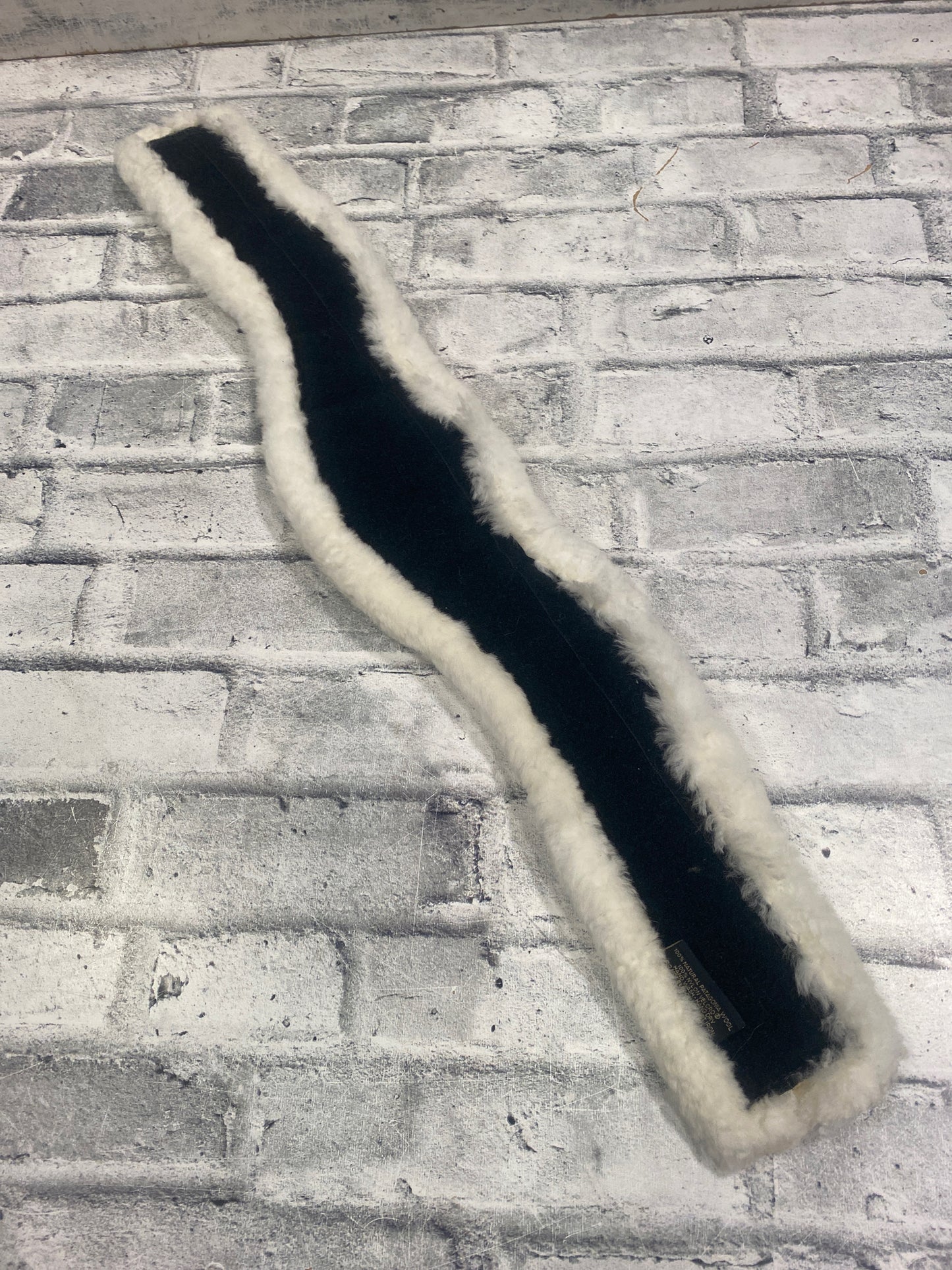 Santa Cruz Sheepskin Girth Liner