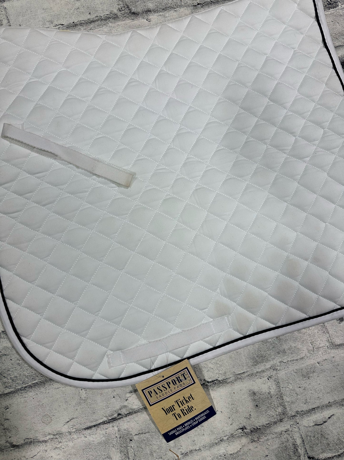 Passport Dressage Pad White F NEW