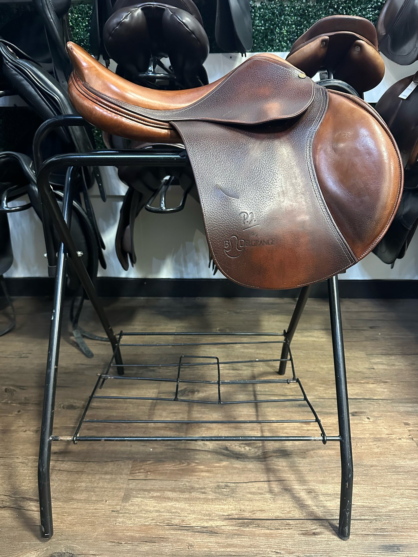 17" 2001 Bruno Delgrange PJ Saddle