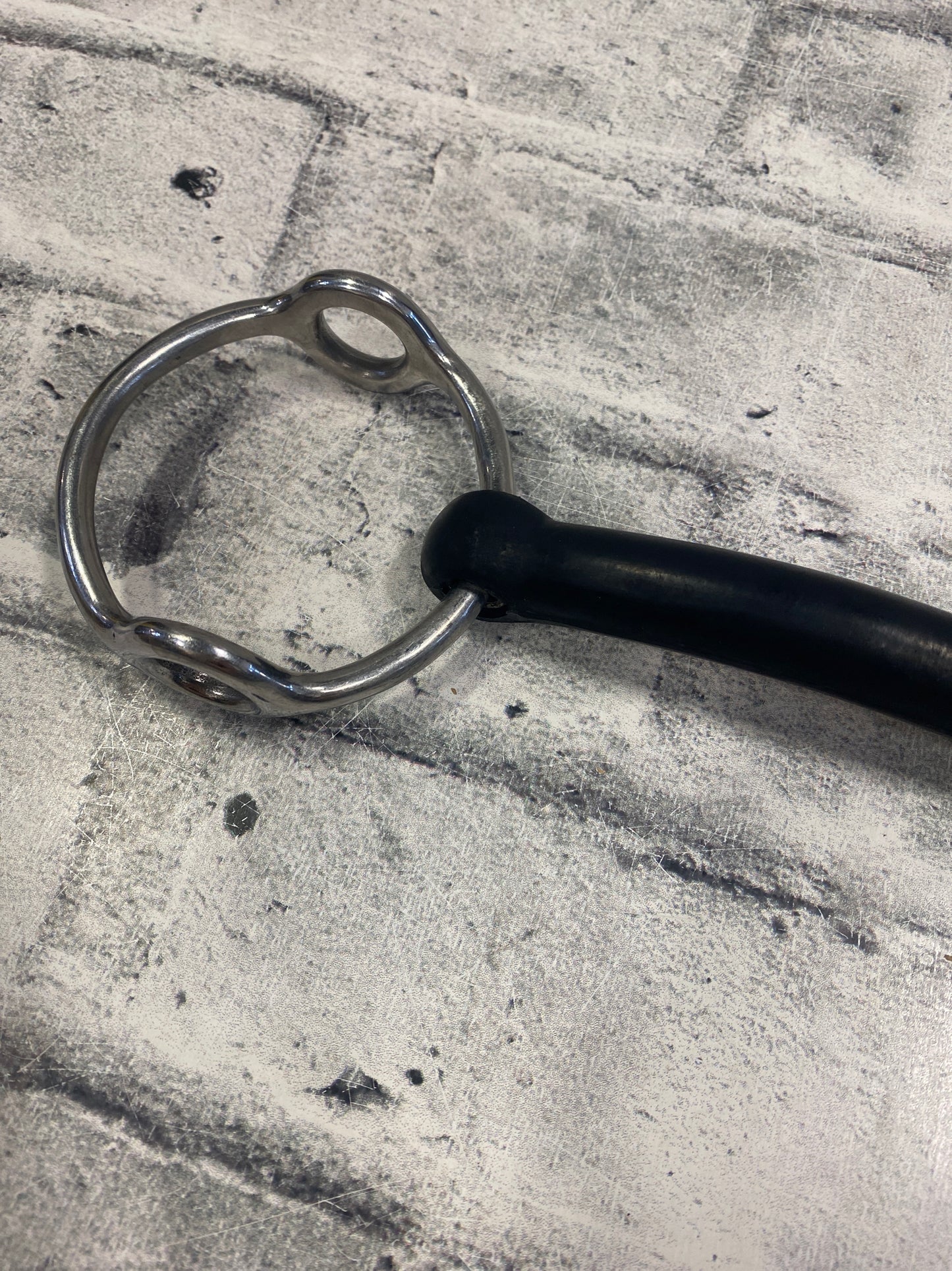 5.5" Loose Ring Straight Rubber Gag Bit
