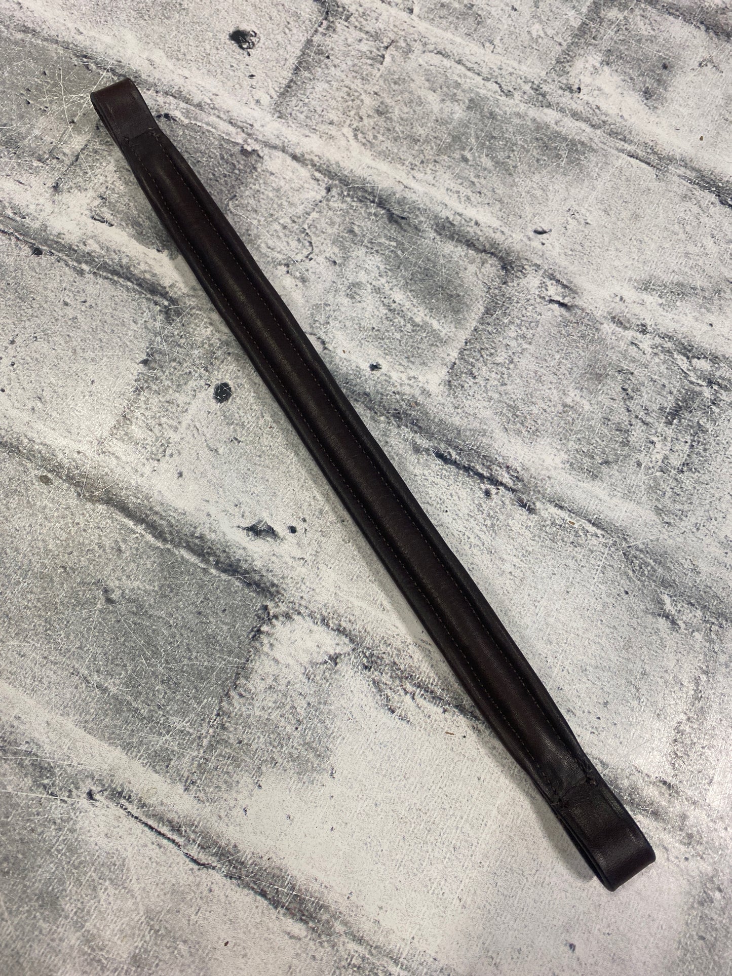 13" Mondega Brown Raised Fancy Stitch Browband