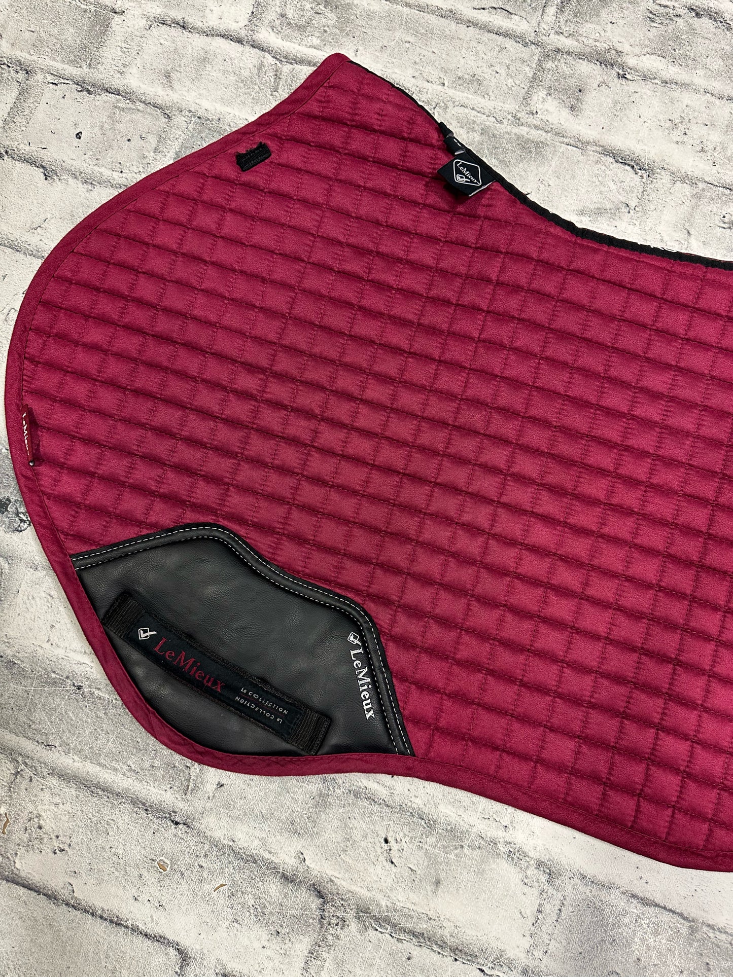 LeMieux Pro AP Saddle Pad Magenta