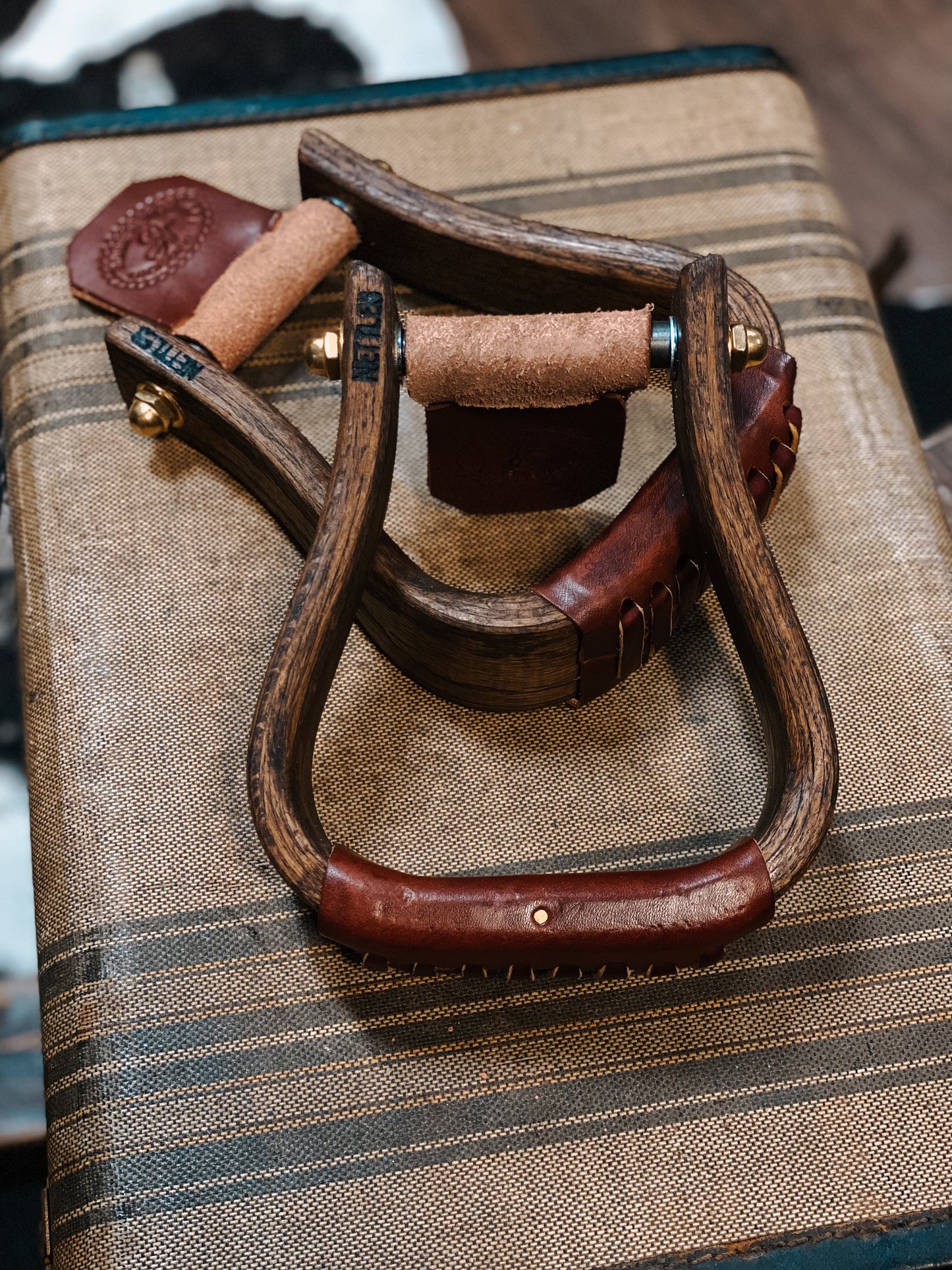 Nettles Flat Bottom Stained Stirrups