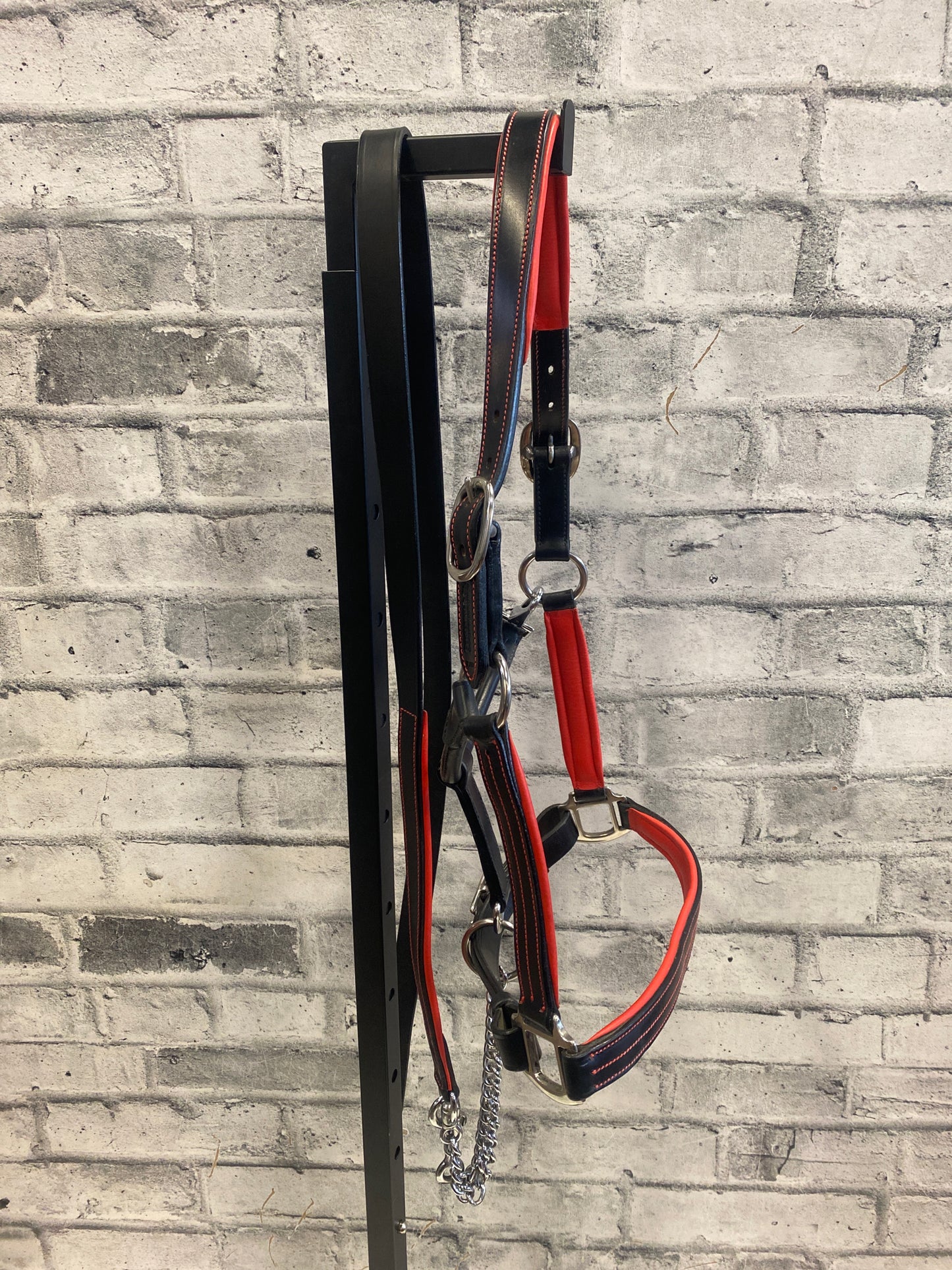 Sebastian + Co Leather Halter + Lead Red/Black F