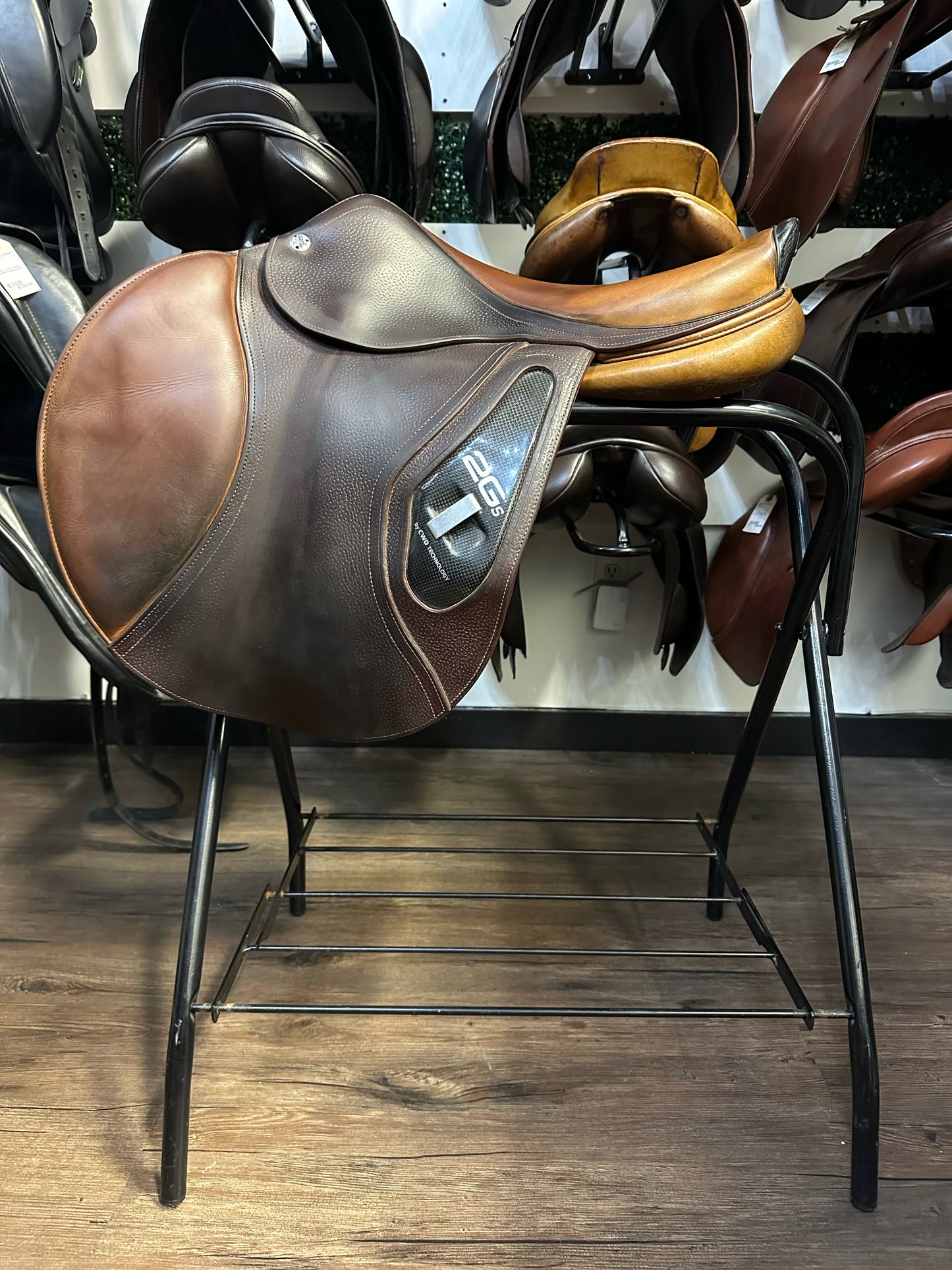 17.5" 2013 CWD 2GS Saddle SE25 4C