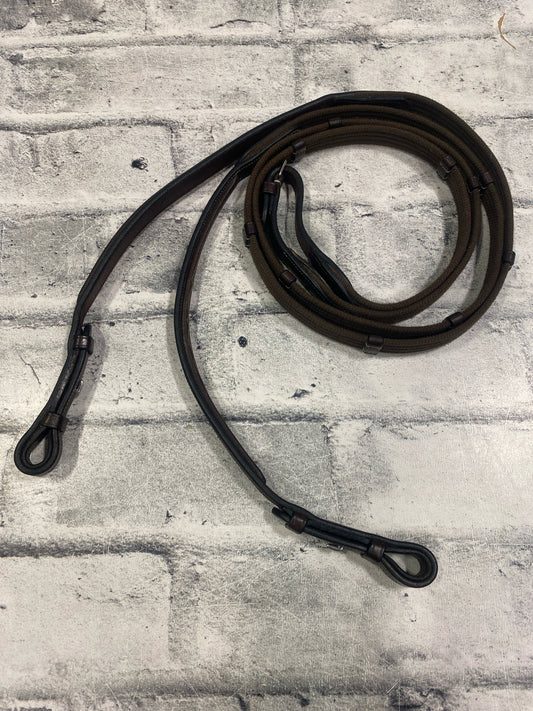 Fancy Stitch Webbed Reins Brown