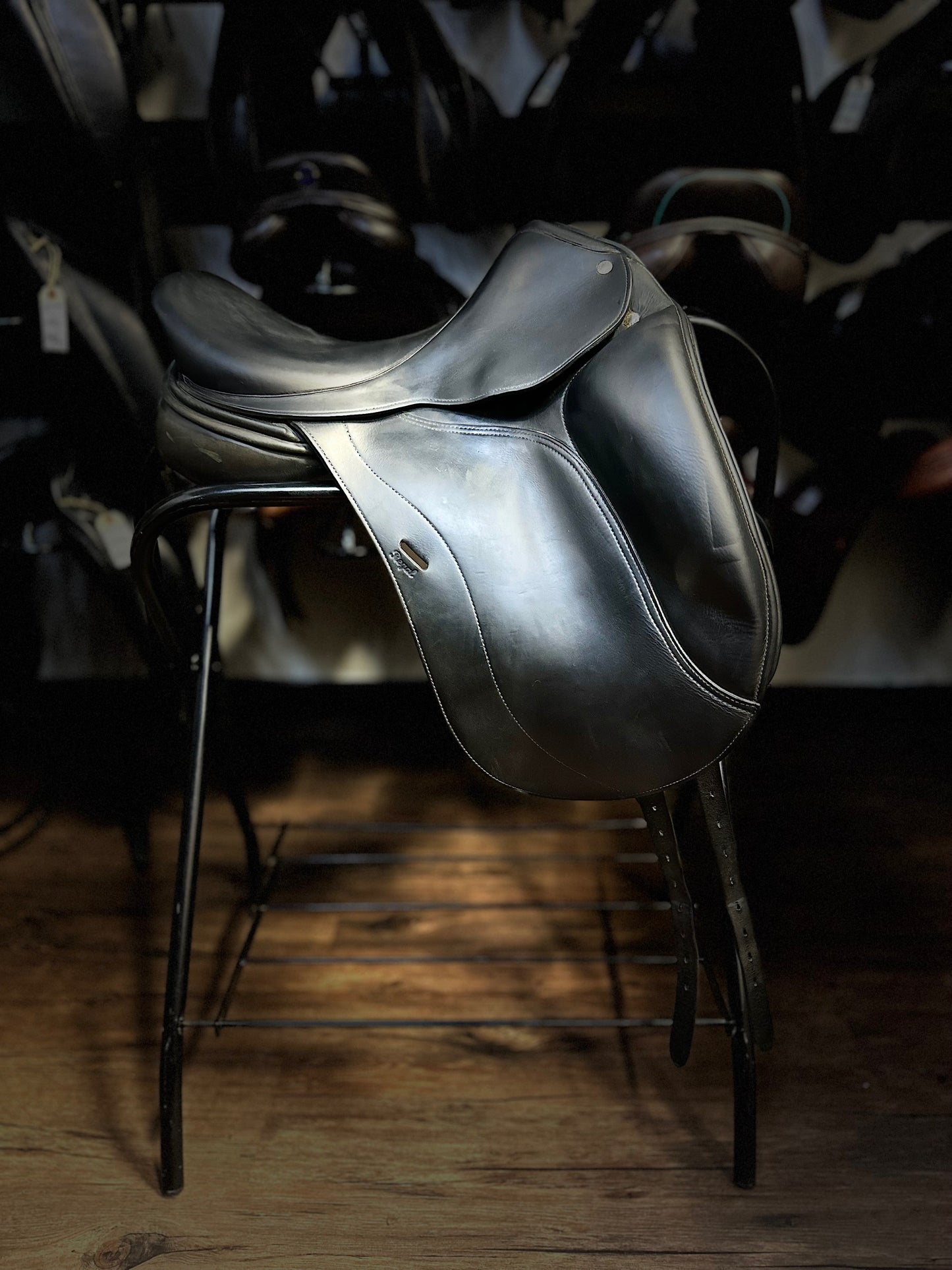 17.5" Regal Monoflap Dressage Saddle