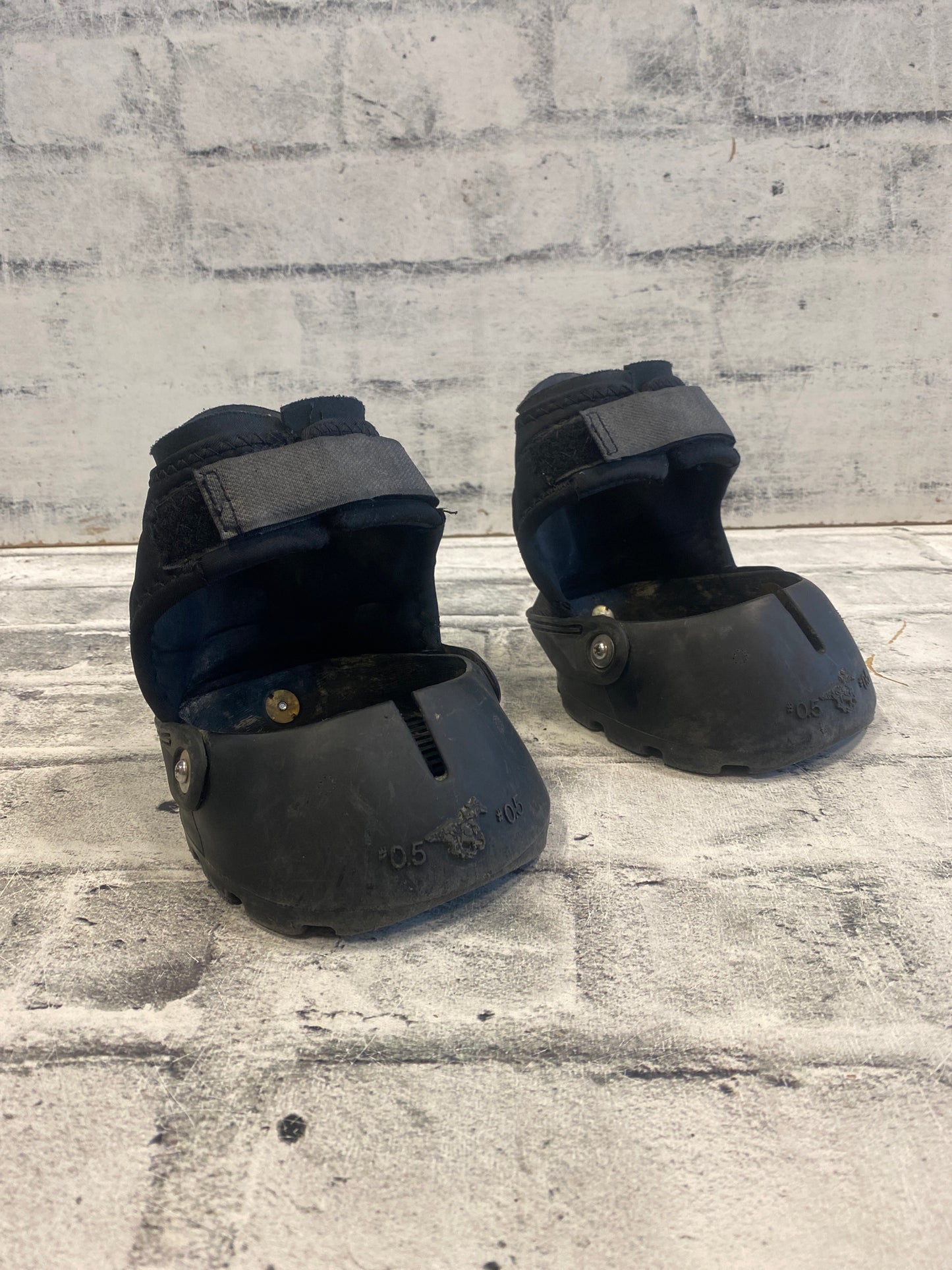 Easy Boot Pair Size 0.5