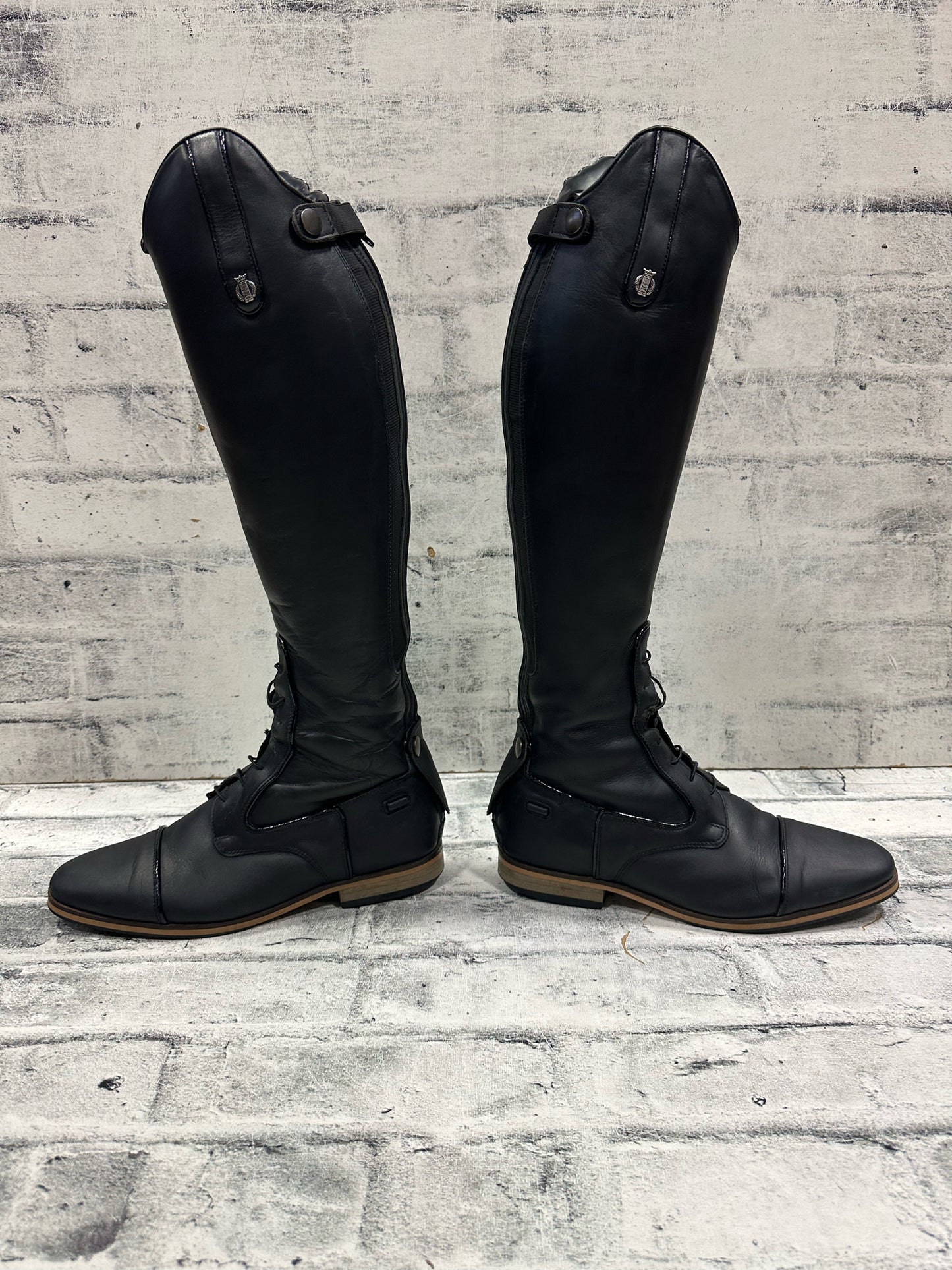 Cresendo Tall Boots Black 9.5 17" H 12" W