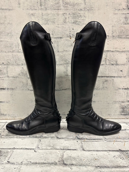Auken Dress Boots Black 8 H 17" W 14"