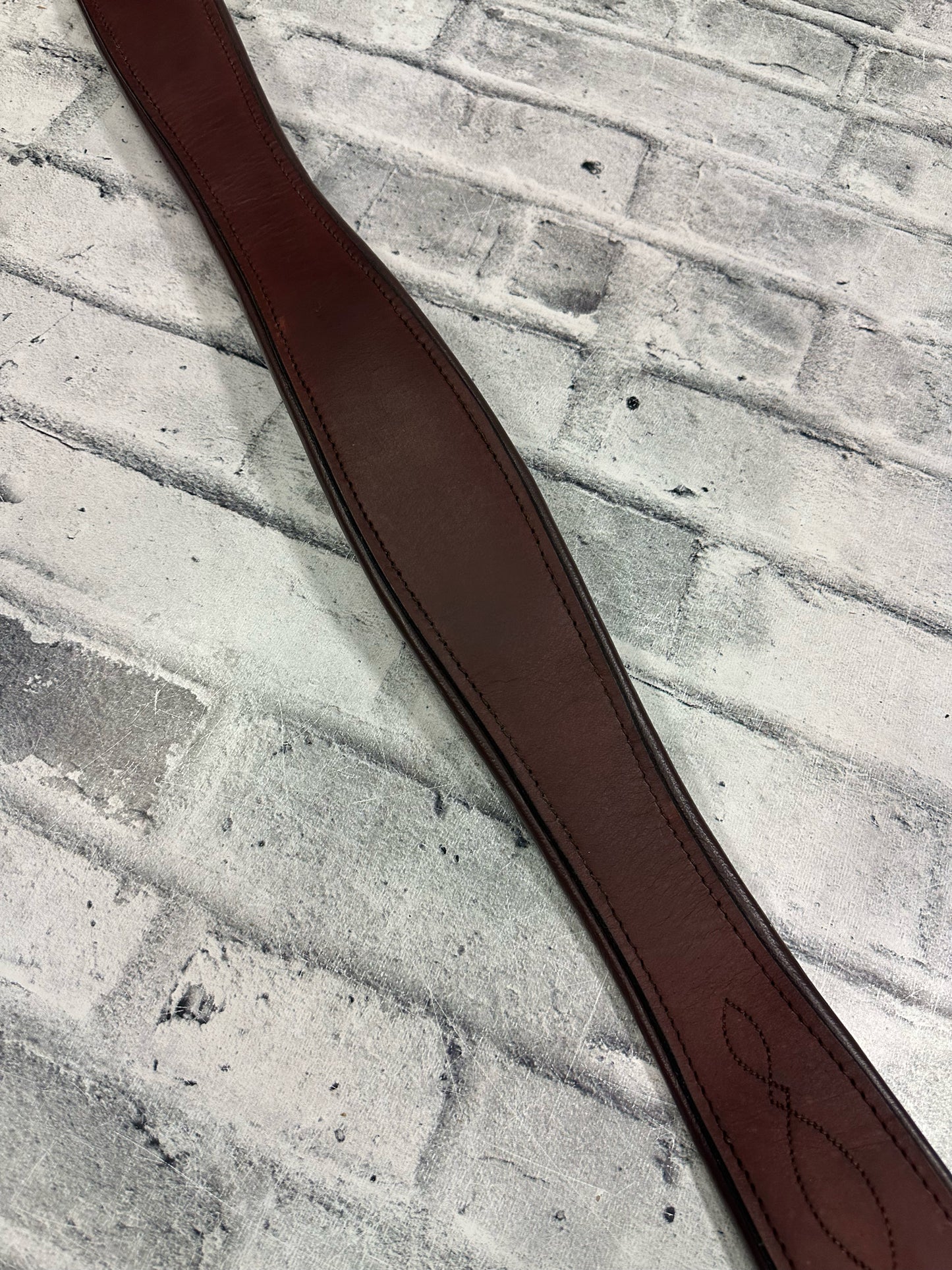 46" One Sided Elastic Leather Girth