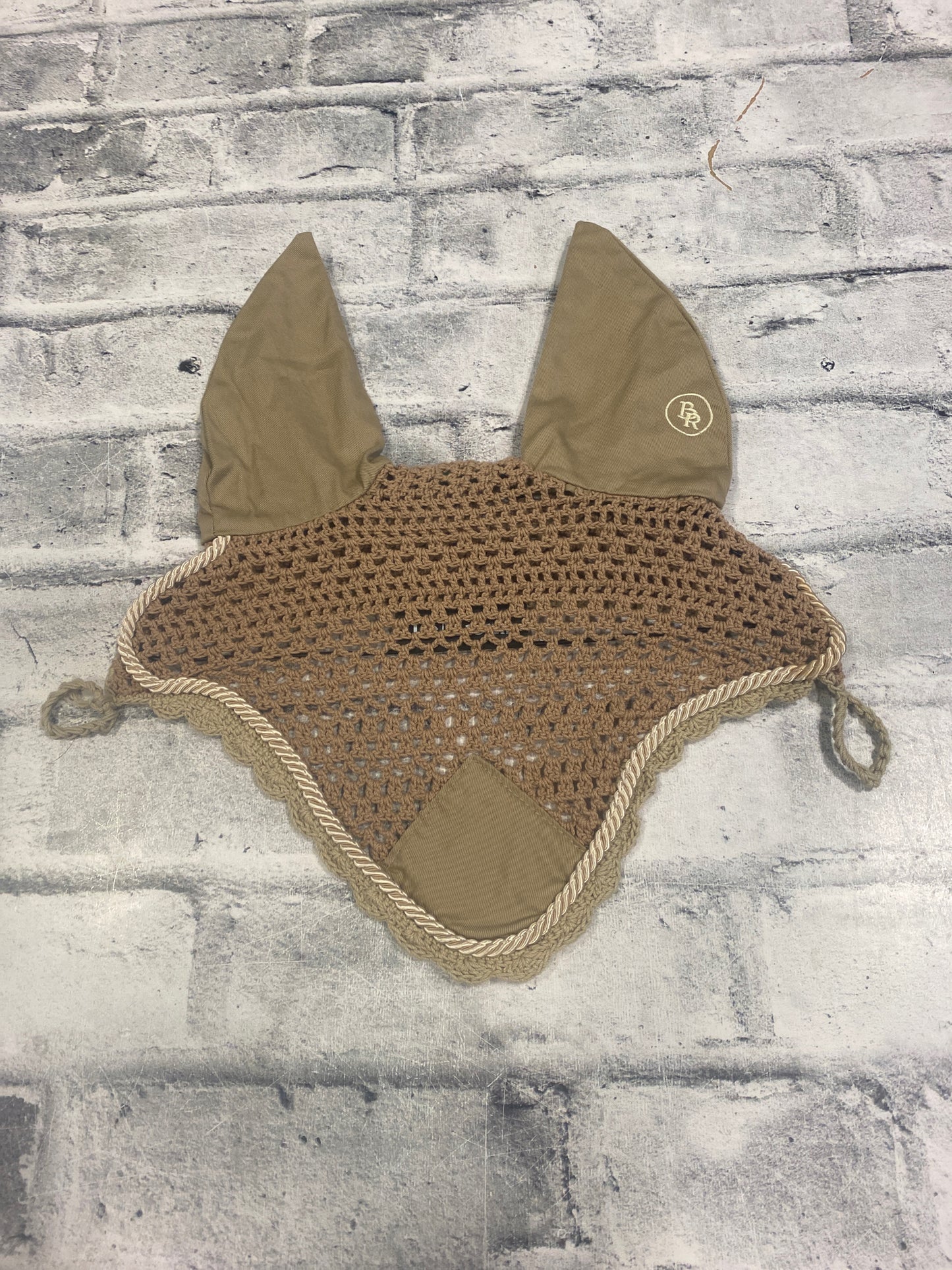 BR Fly Bonnet Gold H