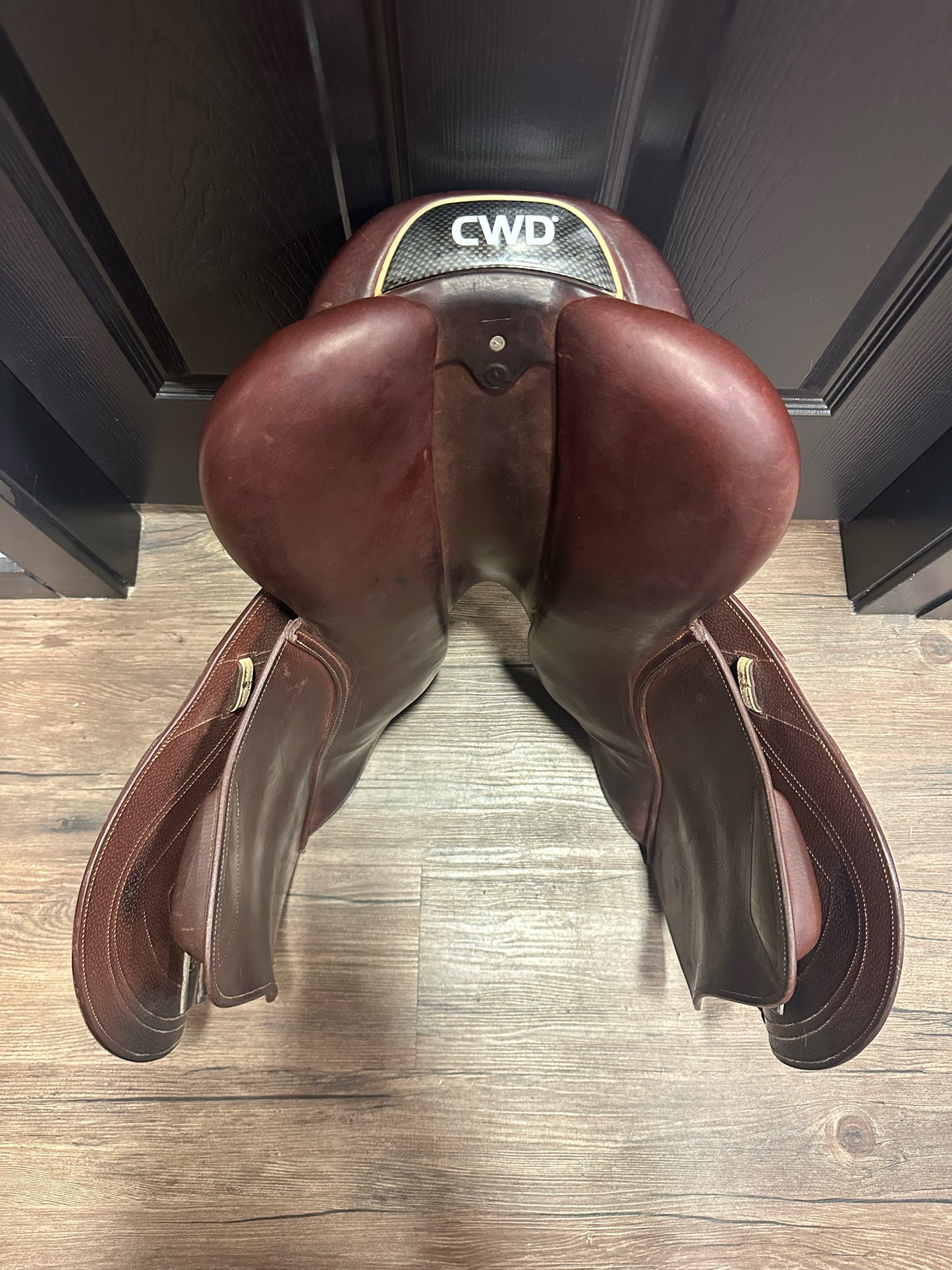 17" 2018 CWD Mademoiselle Saddle SE32 2L Flap