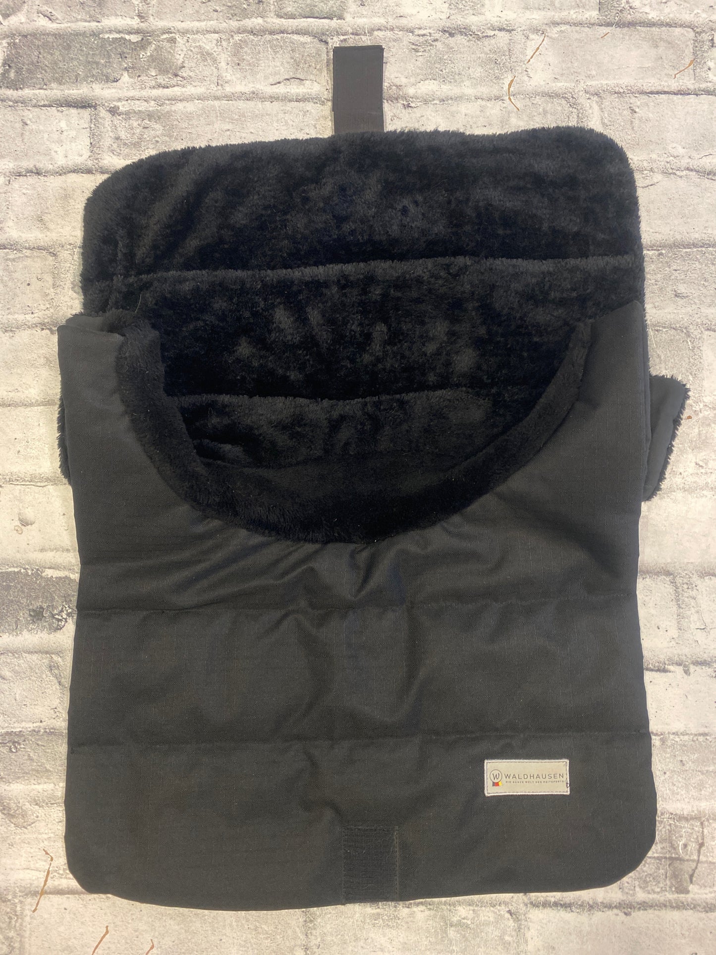 Waldhausen Blanket Bib Black F